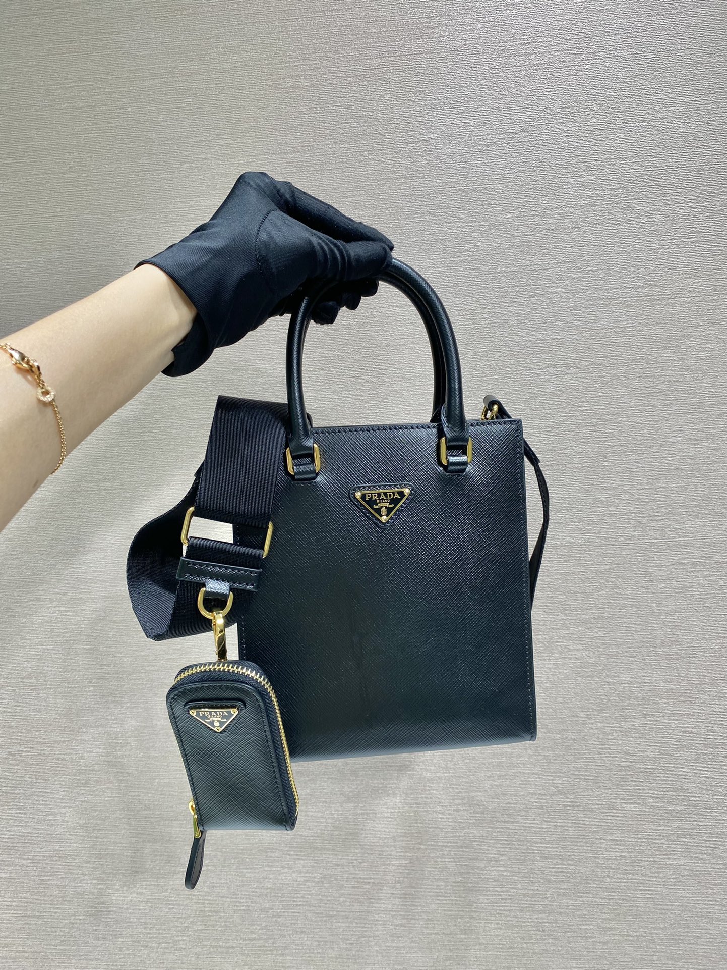 Pra*a saffian tote1ba333-17*19*6cm