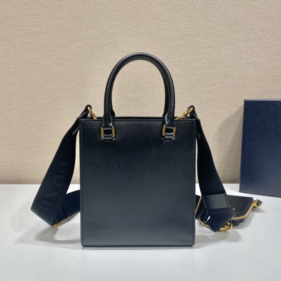 Pra*a saffian tote1ba333-17*19*6cm