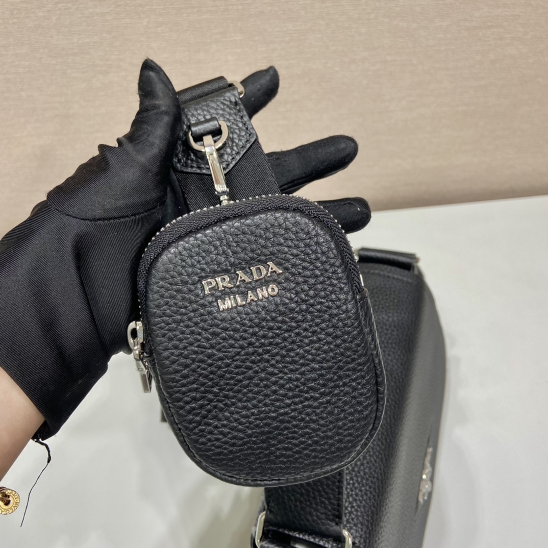 Pra*a 1bd293 crossbody bag -24*17*9.5cm