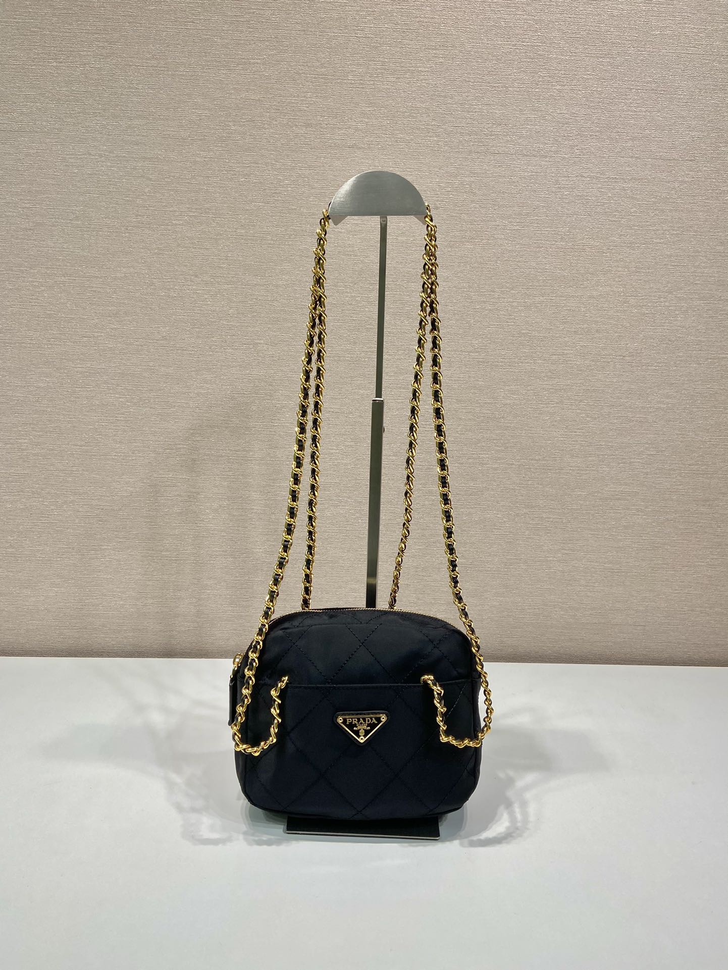 Pra*a 1bd632 vintage bag-19*14*6cm