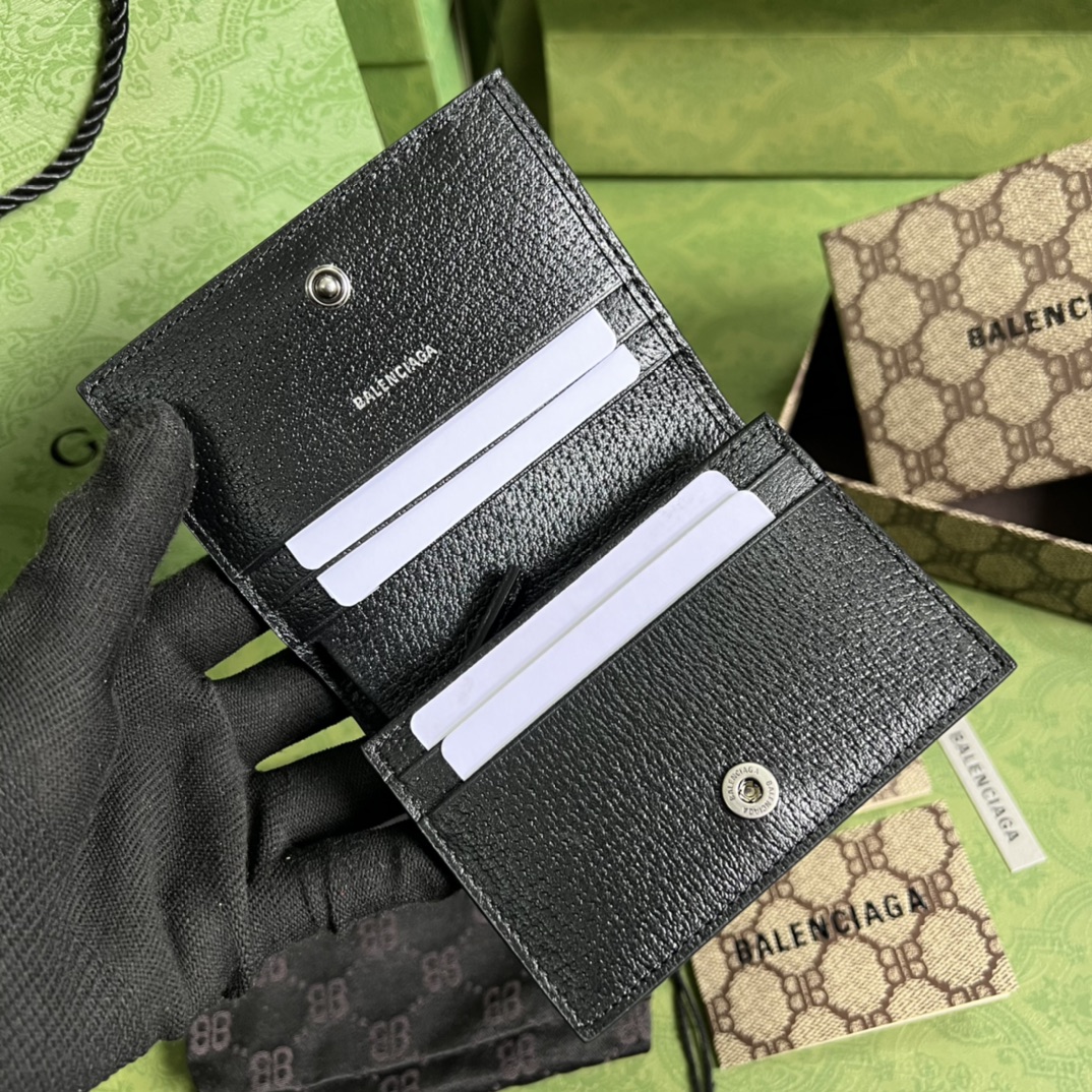 G*u*i&ba*len*cia*ga pouch-11x8.5x3cm