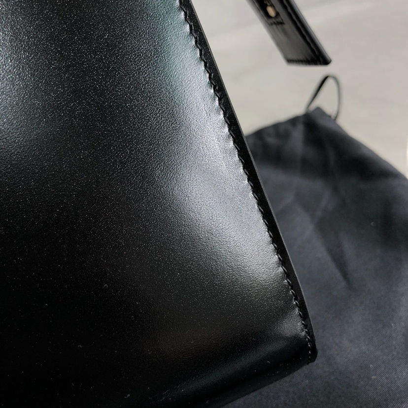 Y*L small uptown tote-23*23*11cm