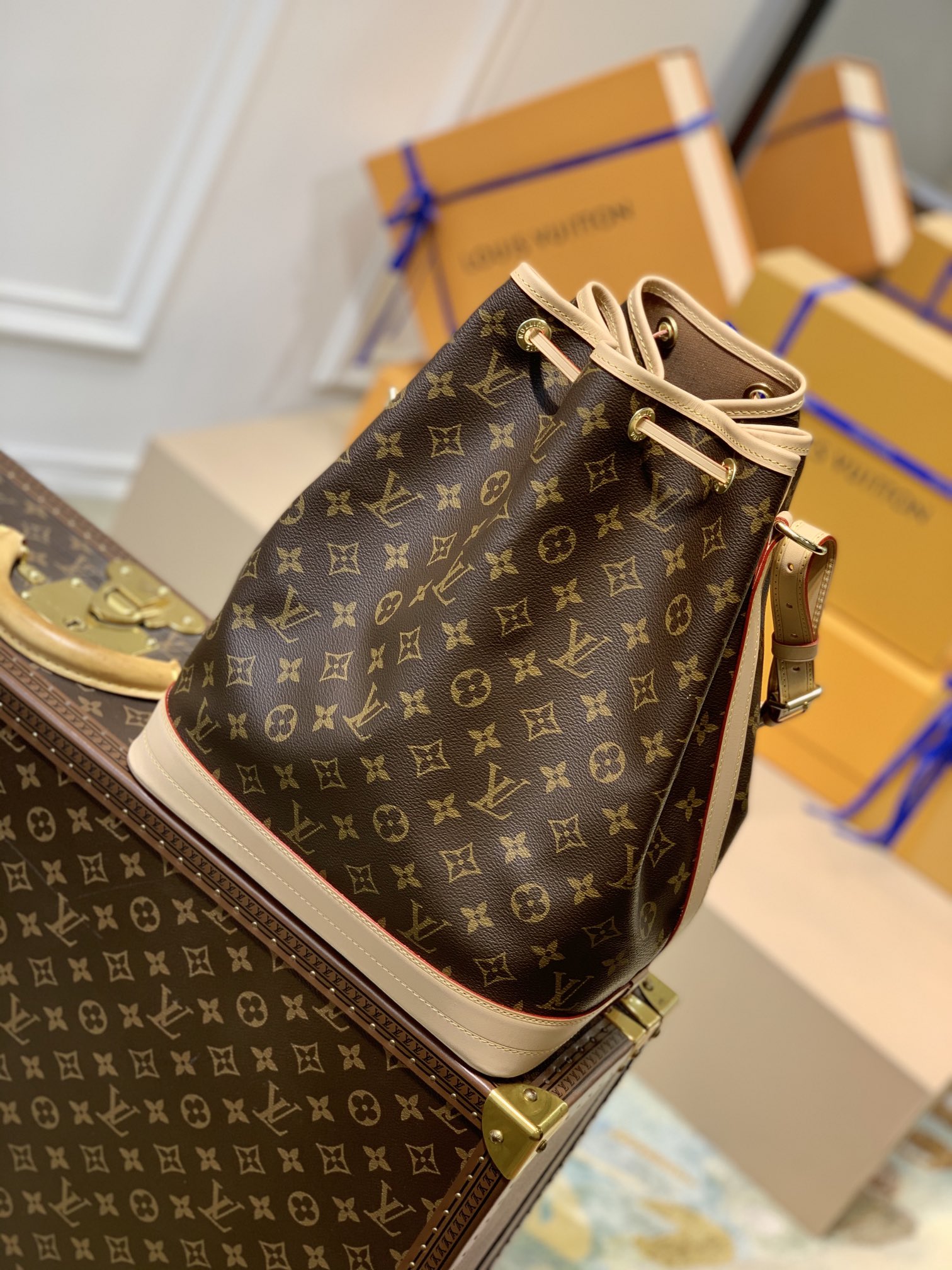 l0*is V*t0n néo bucket bag -m42224-27*36*30cm