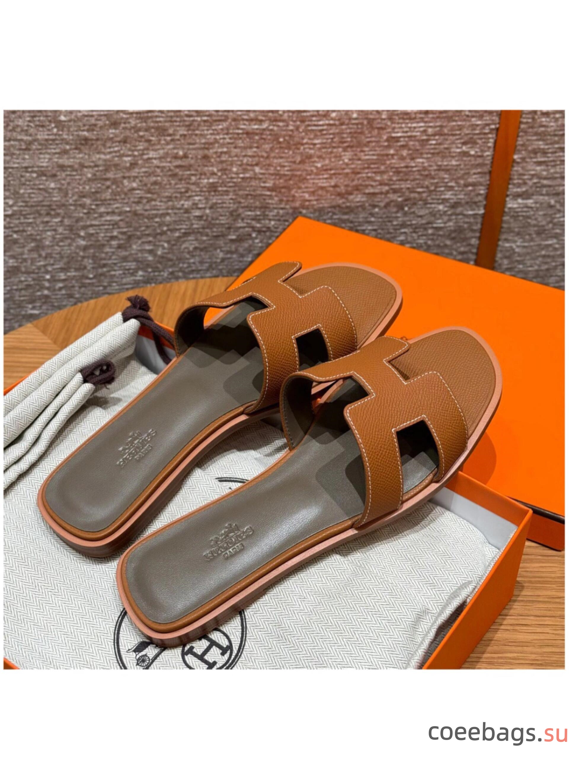 H**me5 Slippers In Caviar Leather