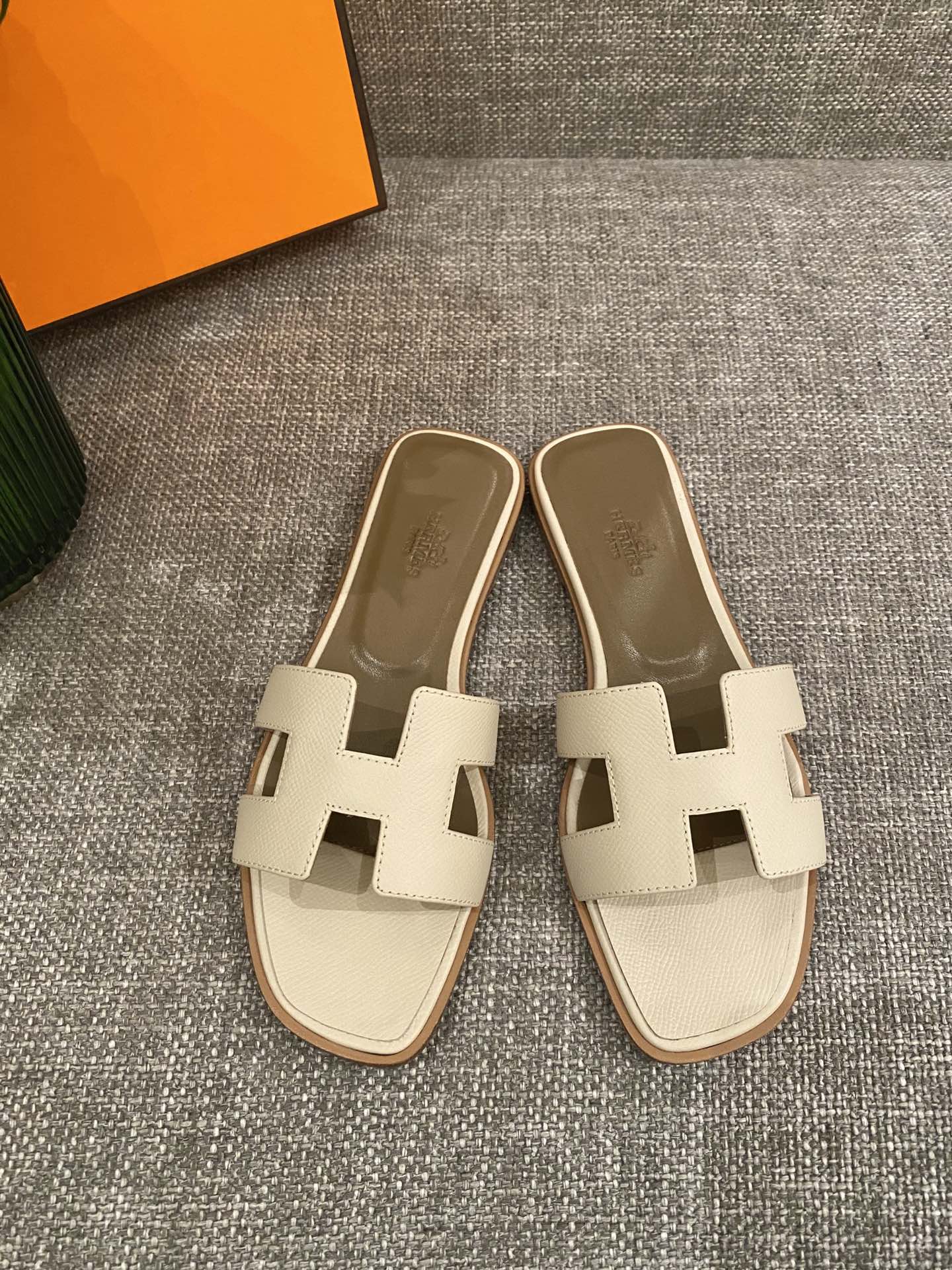 H**mes slippers in caviar leather