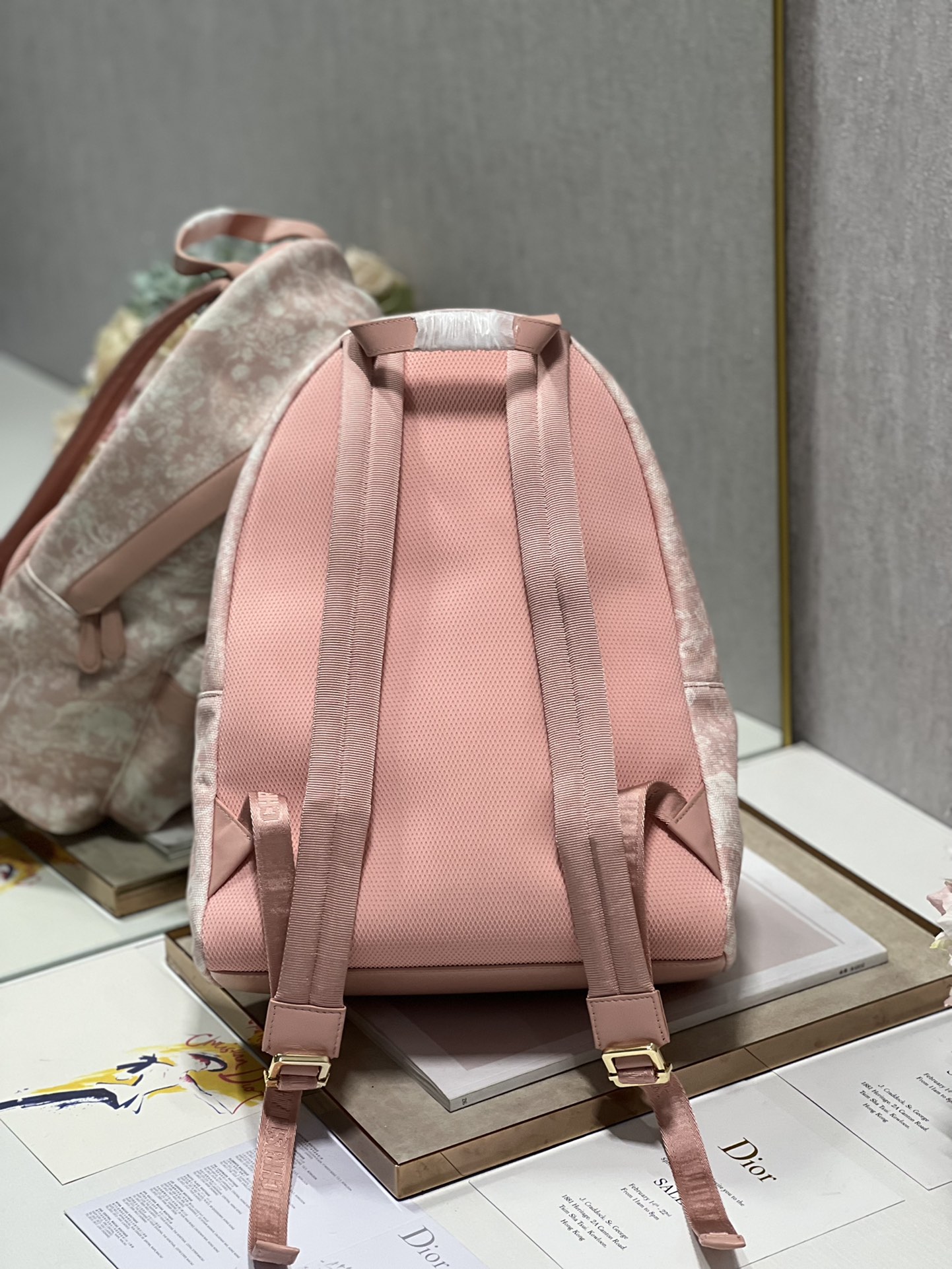 D*or oblique backpack