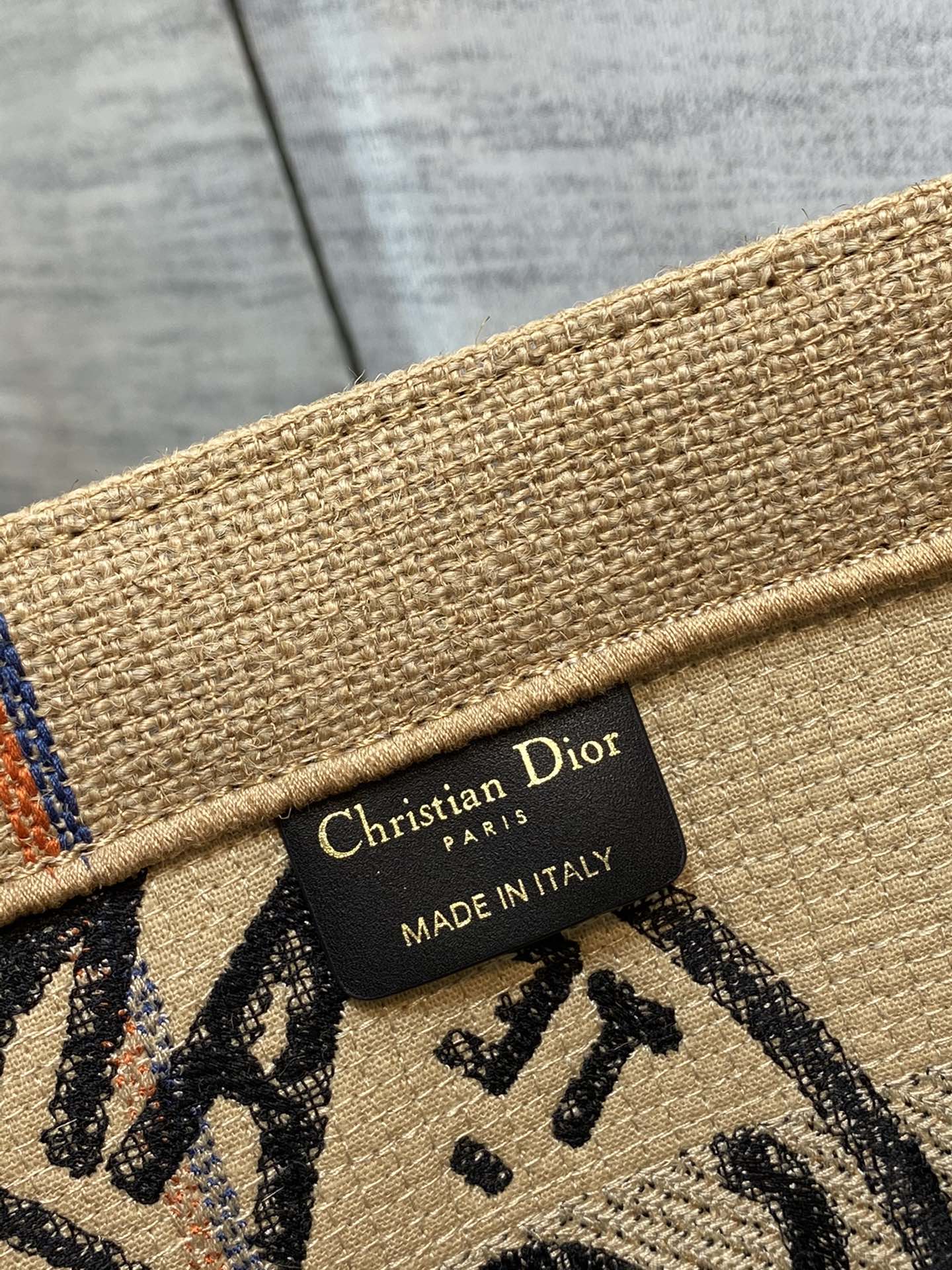 D*or small book tote-36.5cm
