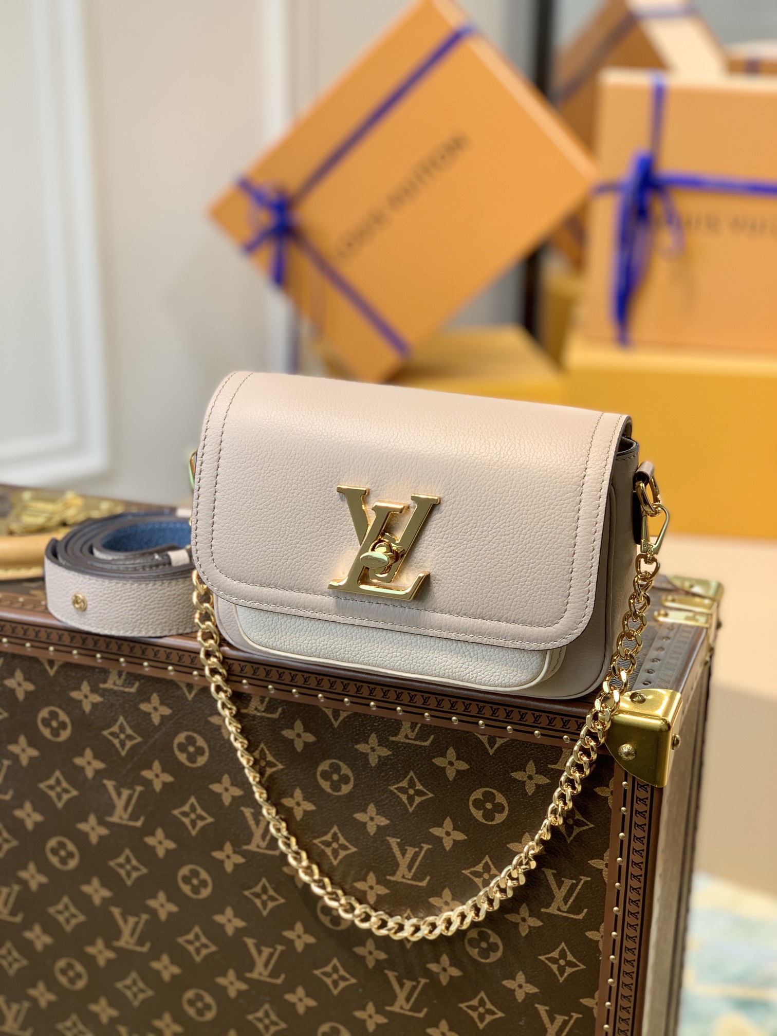 l0*is V*t0n lockme tender handbags pm- m58554-19*13*8cm
