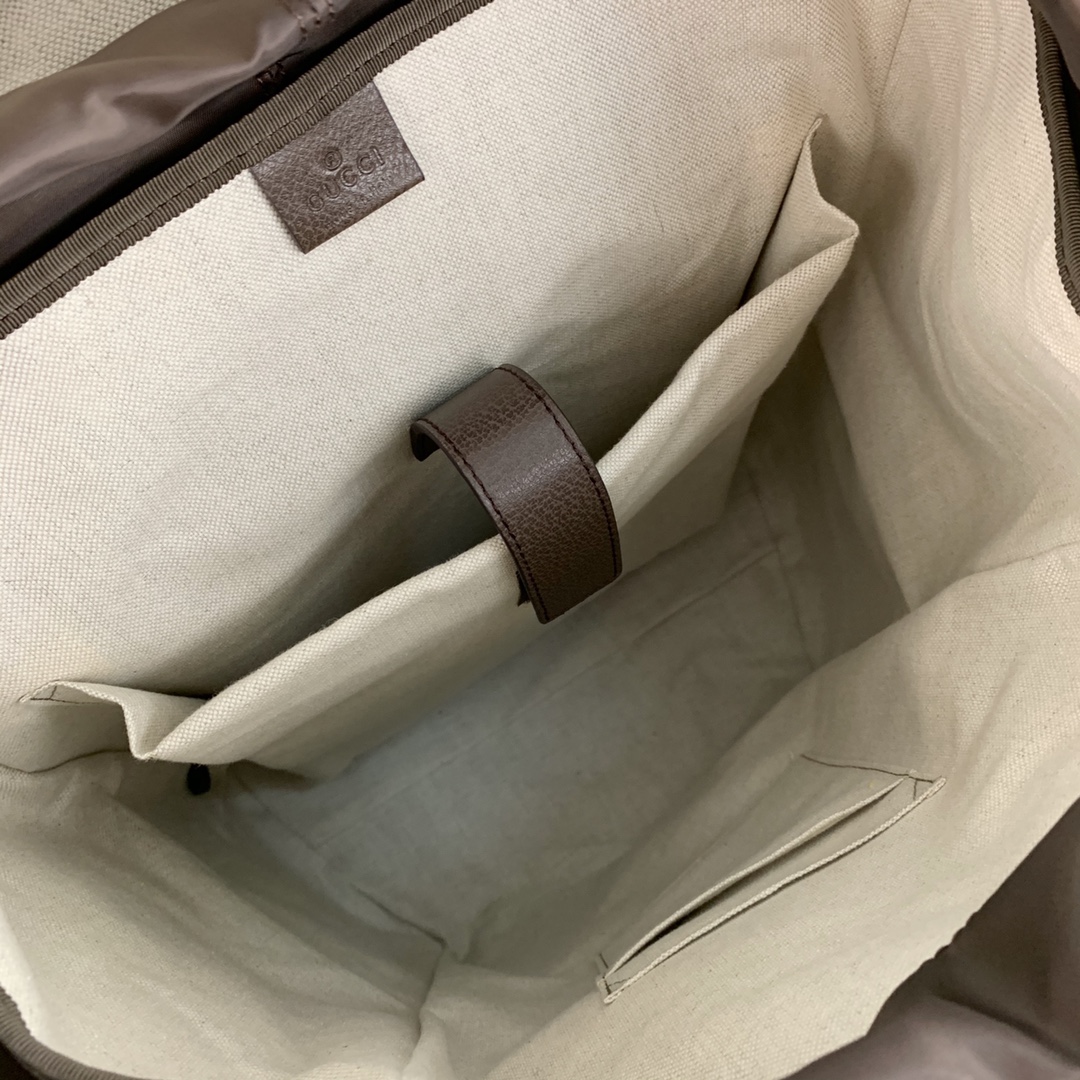 g*u*i gg S*p*ebackpack-24*40*16cm