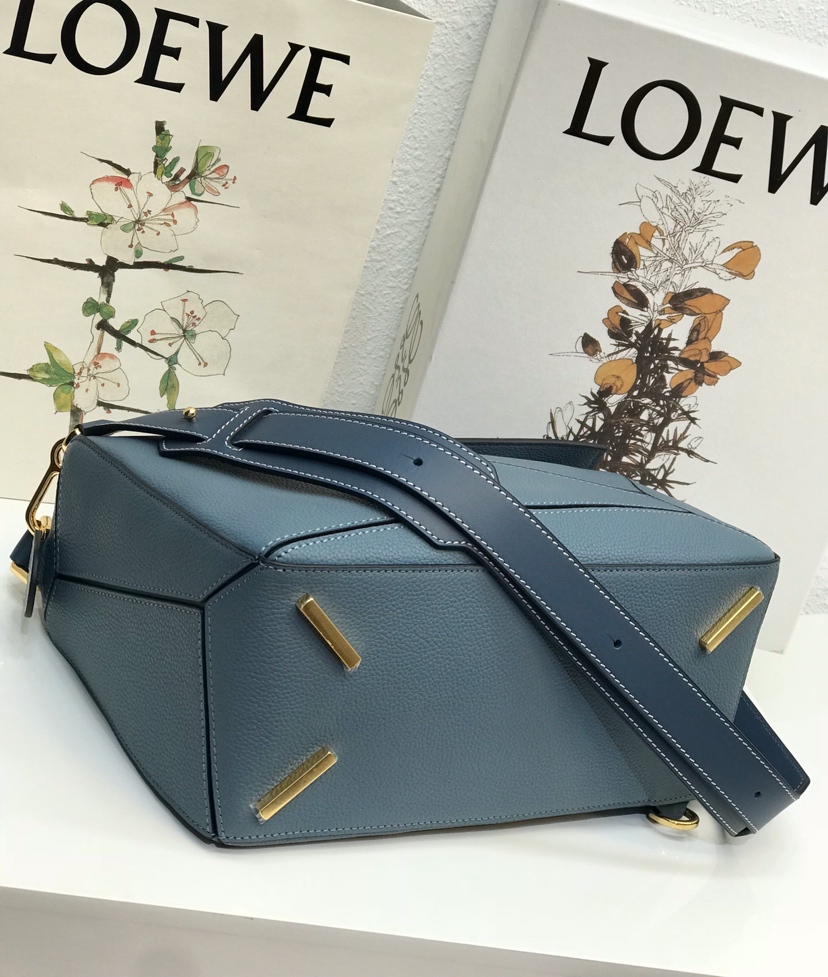 L0ew* puzzle medium bag-29*18*12cm