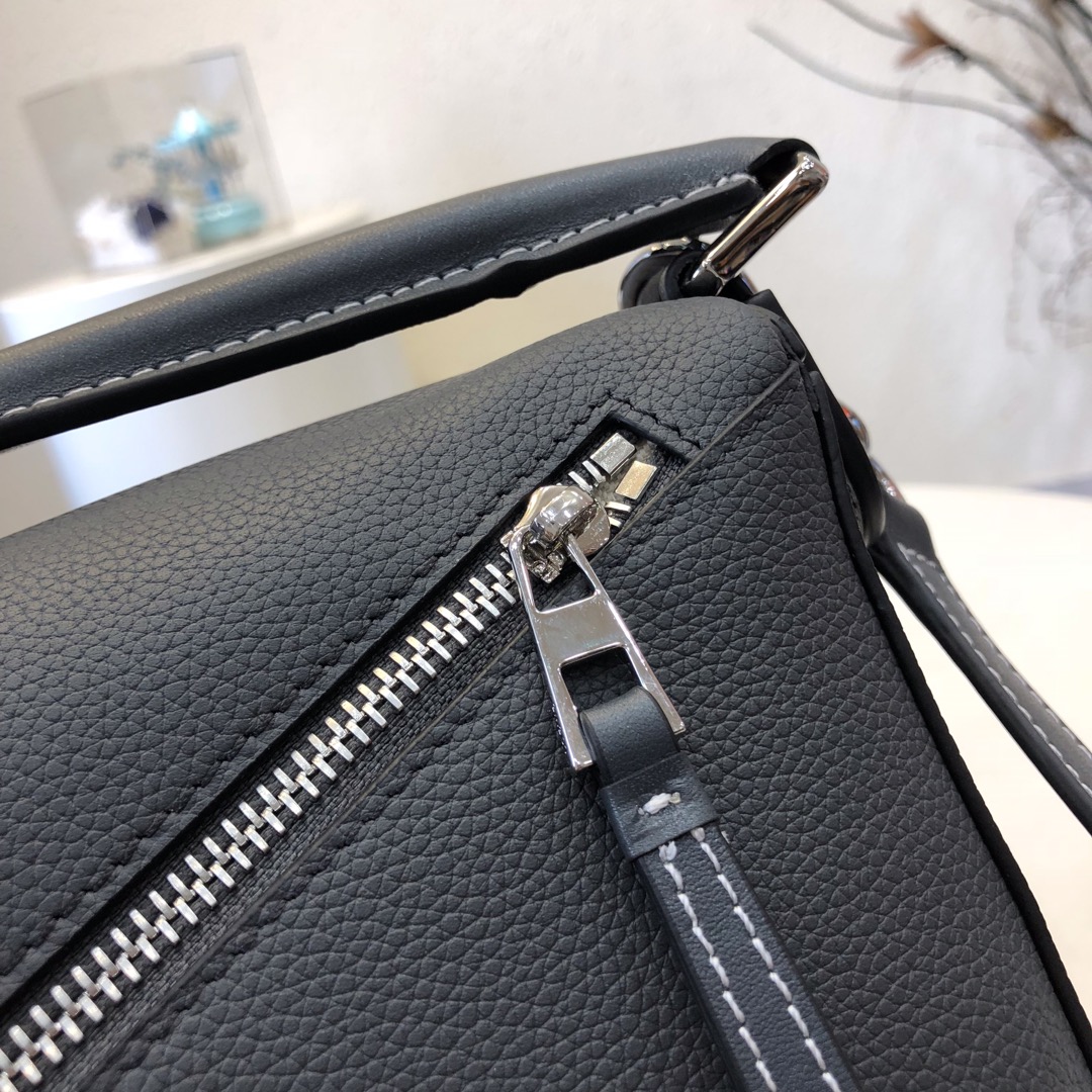 L0ew* puzzle small bag-24*10*14cm