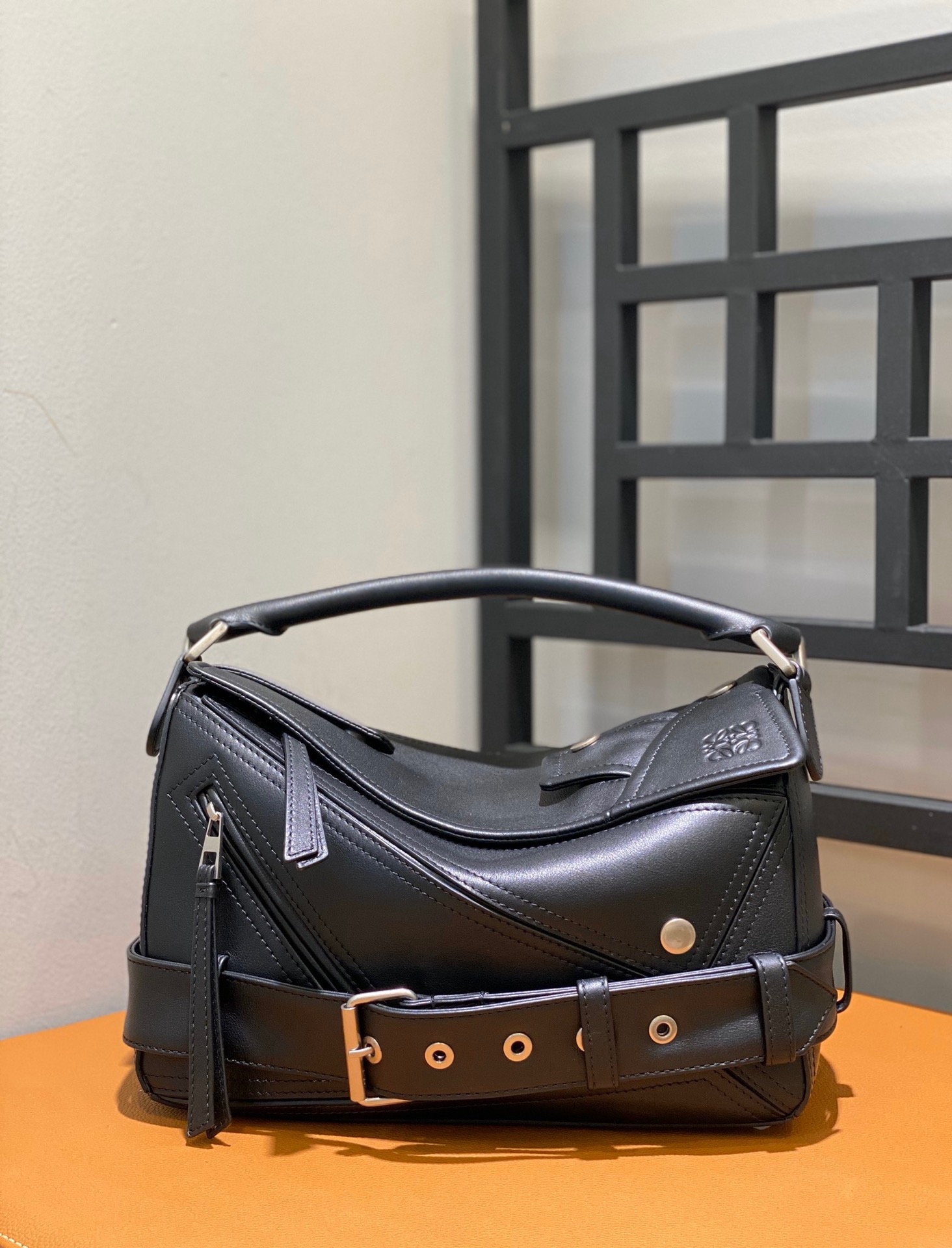 L0ew* puzzle medium bag-29*18*12cm