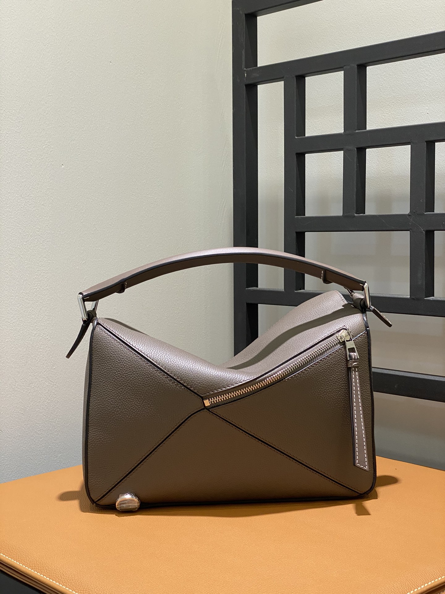L0ew* puzzle medium bag-29*18*12cm