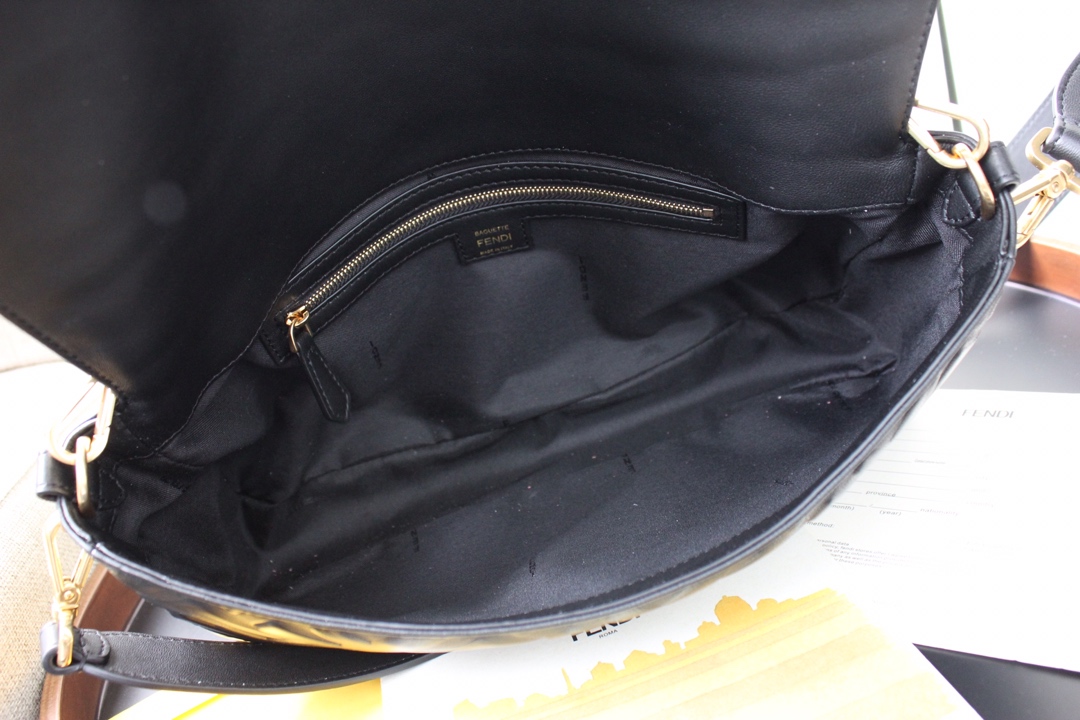 F**di baguette bag