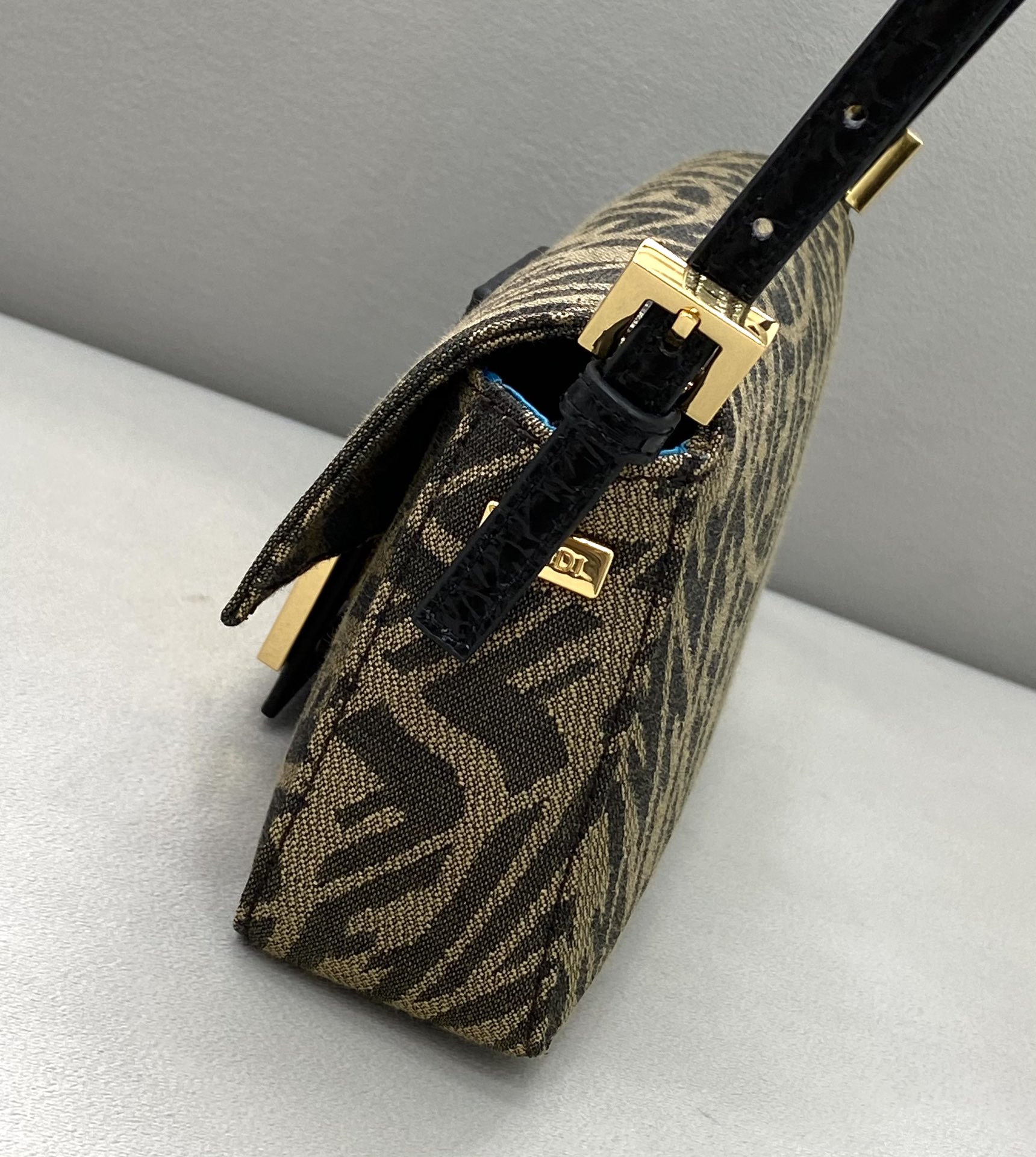 F**di baguette bag
