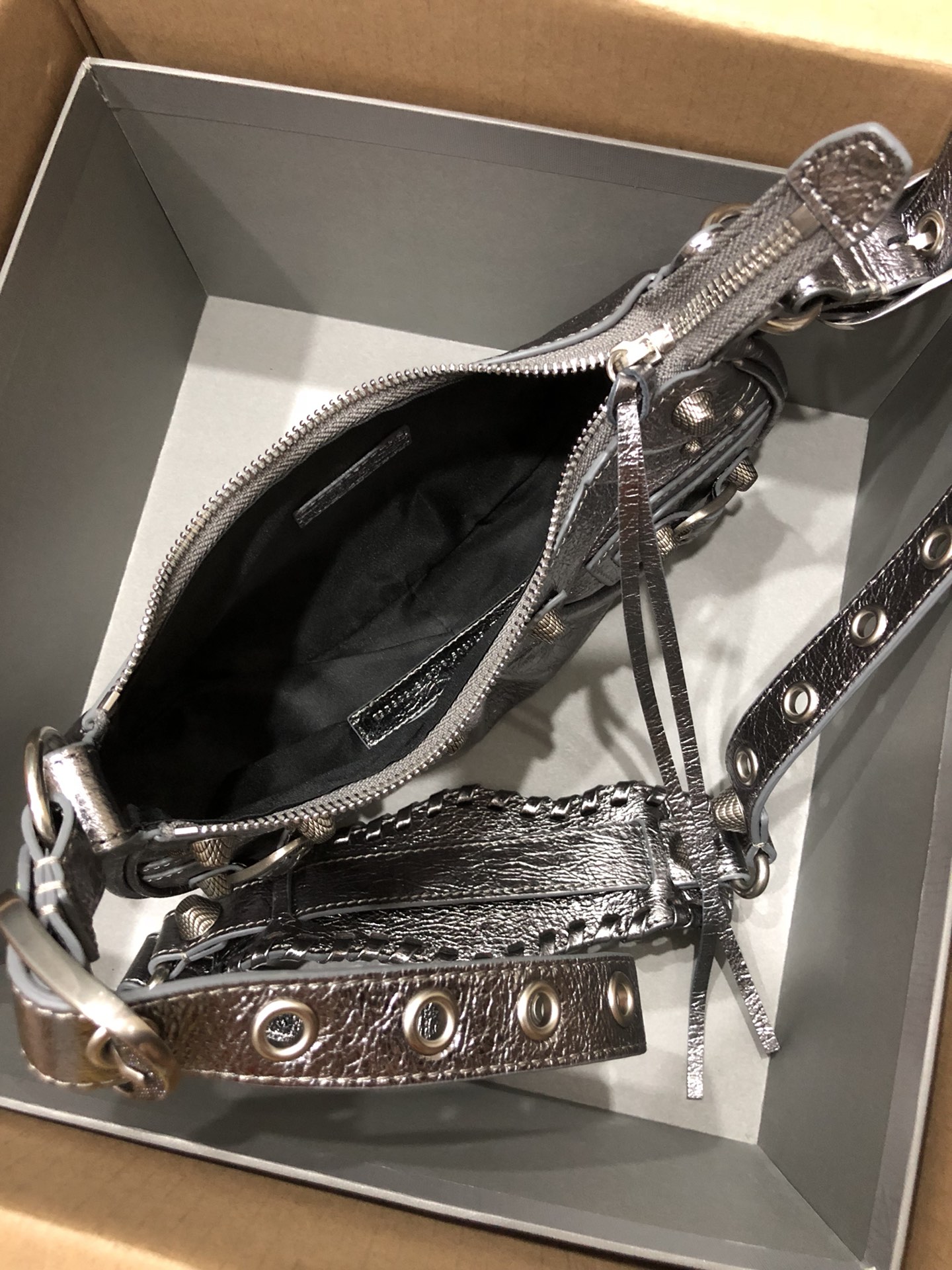 Balenciag Le Cagole Handbags-33*16*8CM