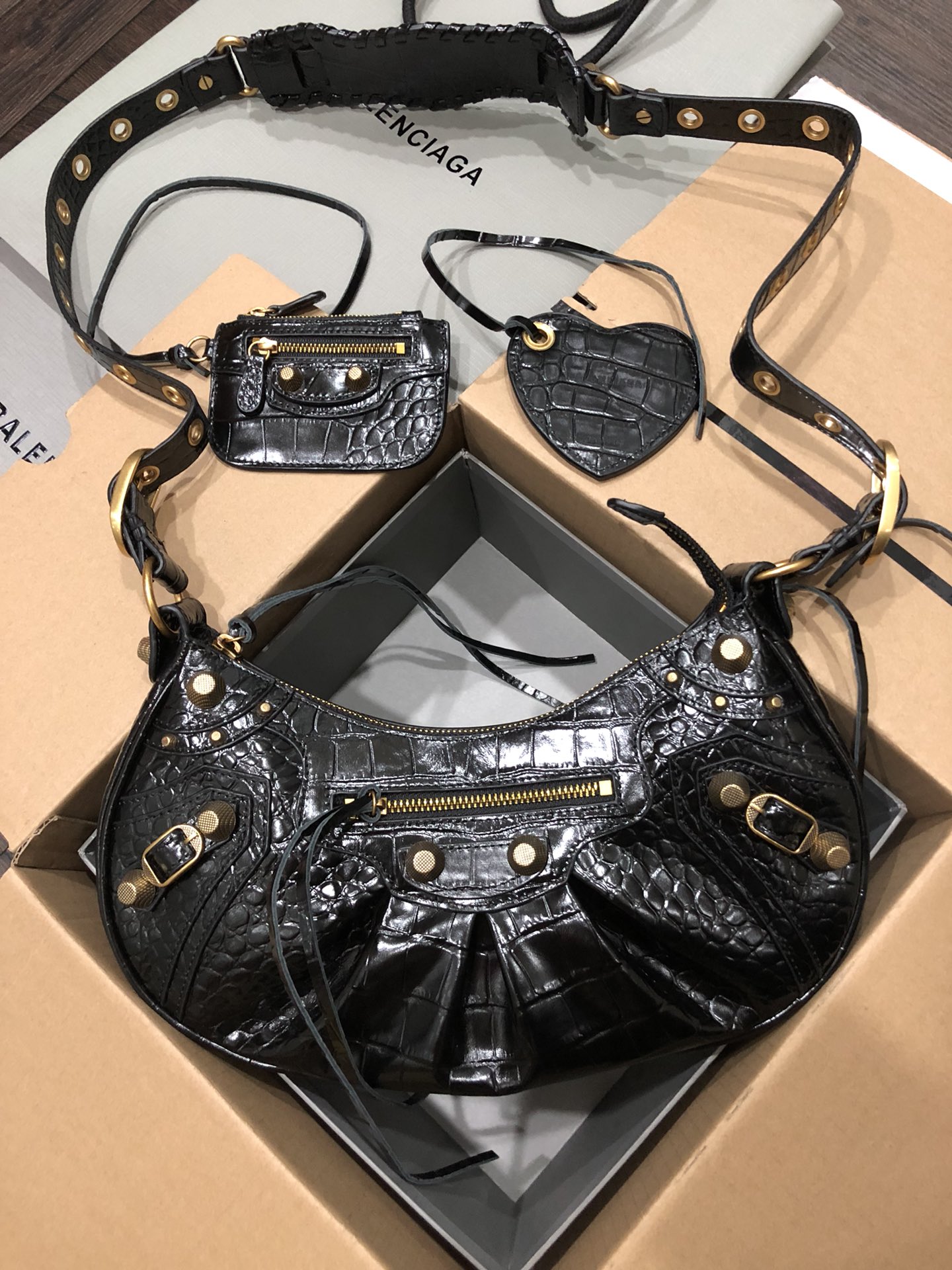 Balenciag Le Cagole Handbags-33*16*8CM