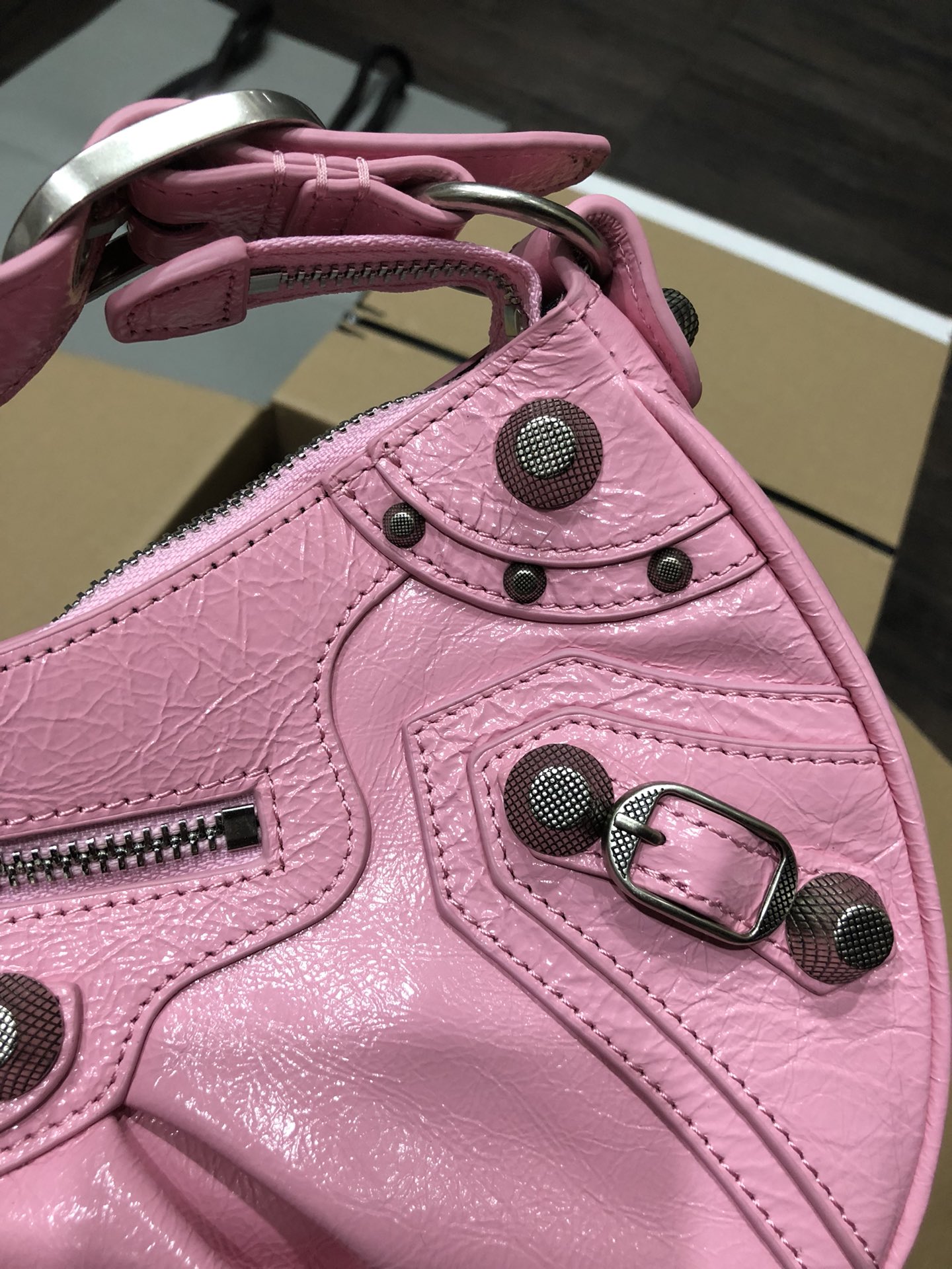 Balenciag Le Cagole Handbags-33*16*8CM