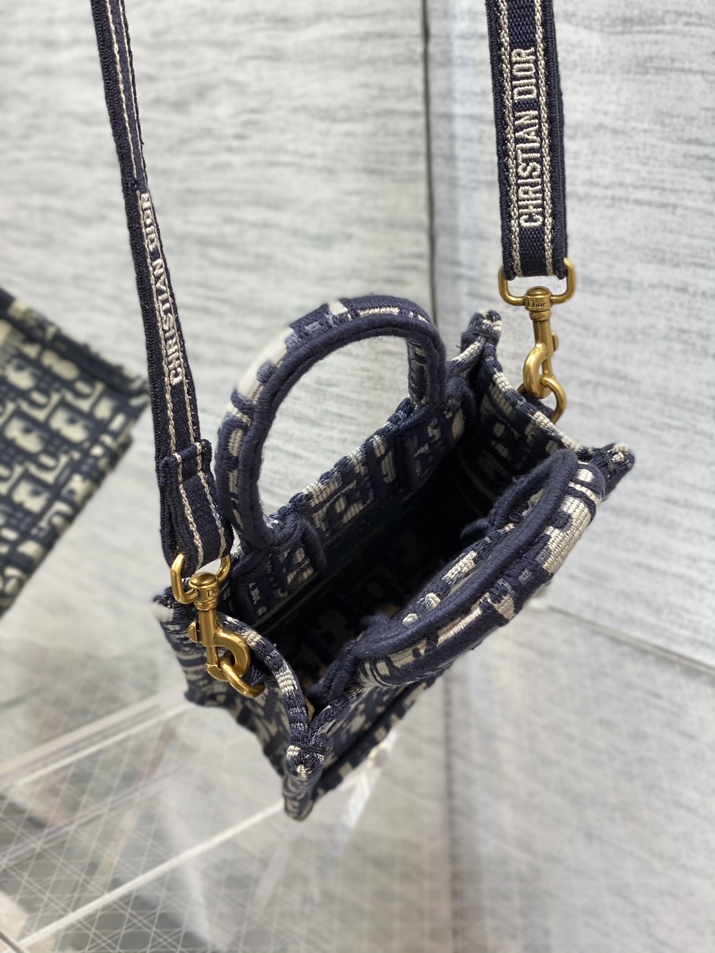 D*or mini book tote-13.5*5*18cm