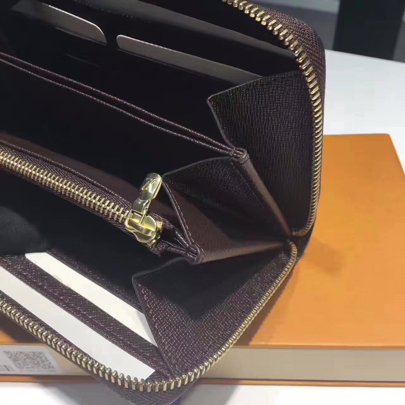 l0*is V*t0n zippy wallet-19*10*2cm