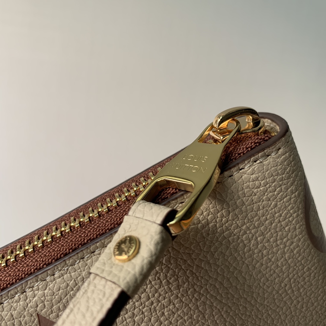 l0*is V*t0n zippy wallet m69994-19*10*2cm