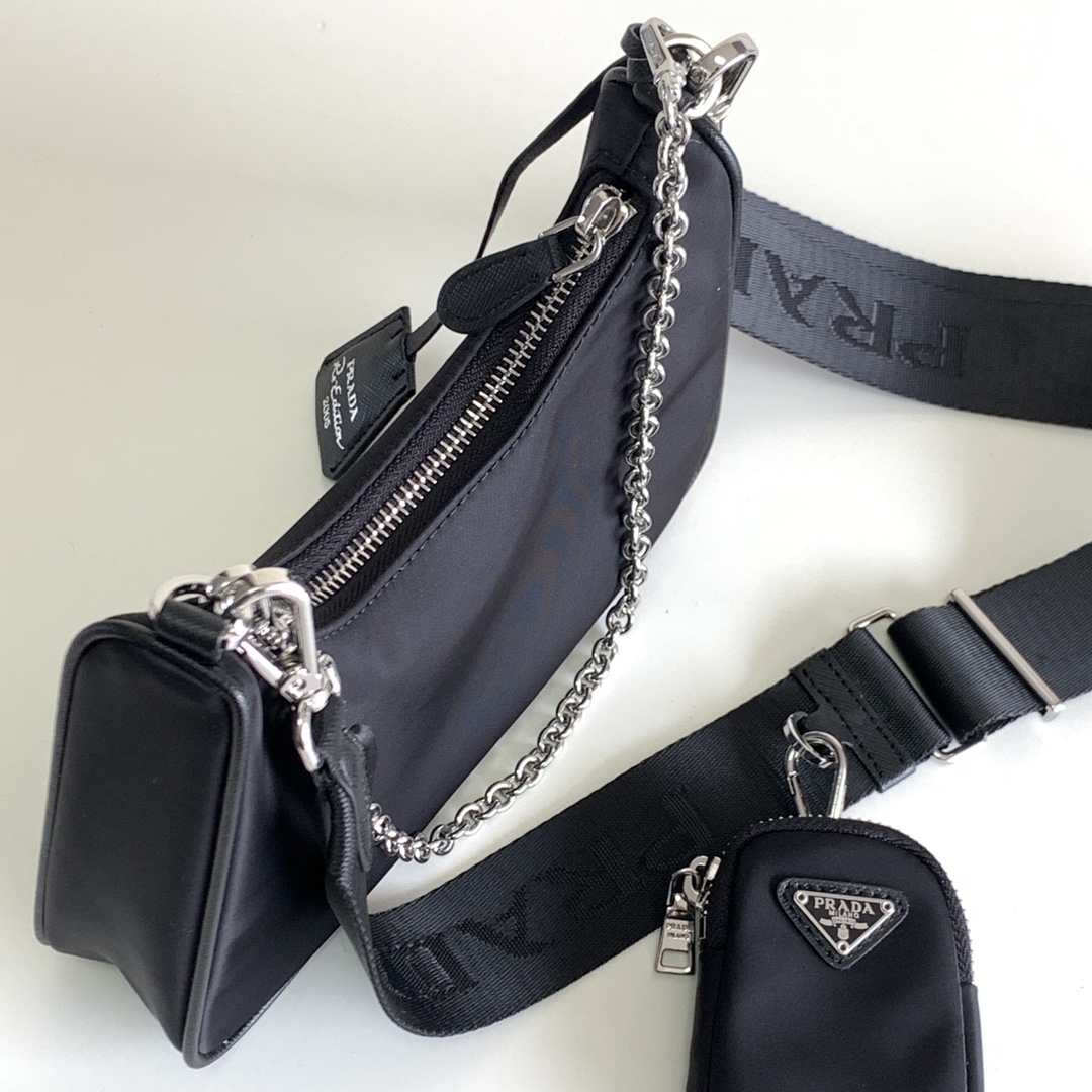 Pra*a 1bh204 nylon hobo bag-22*12*5cm