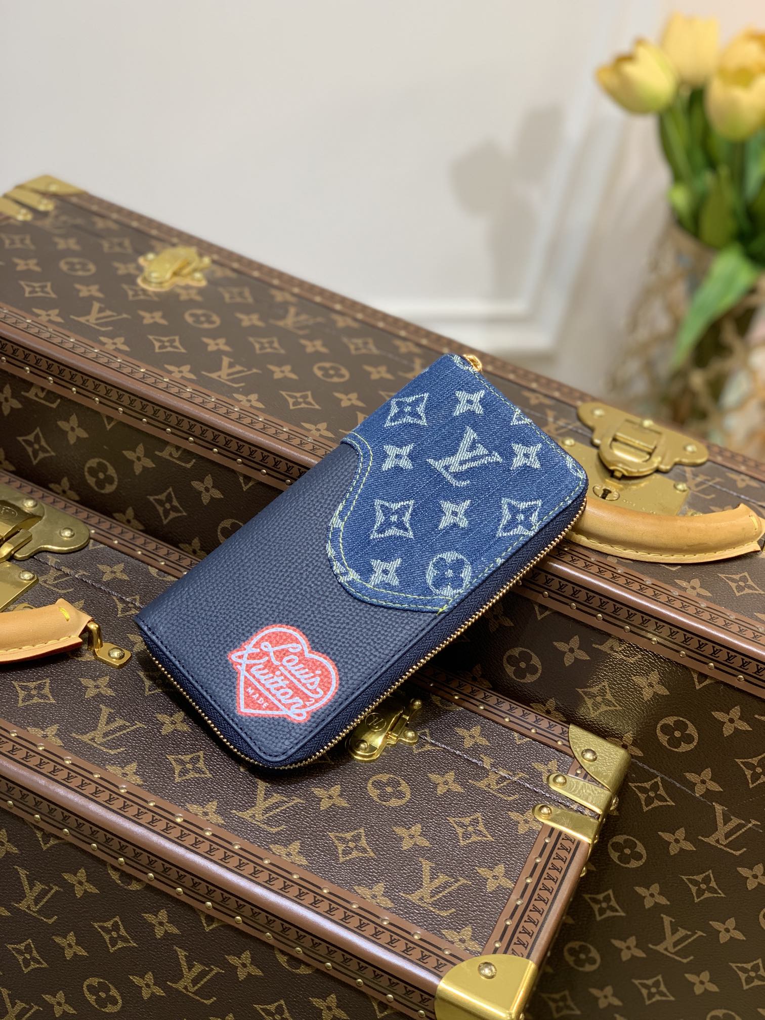 l0*is V*t0n zippy vertical wallet m63095-20*10cm