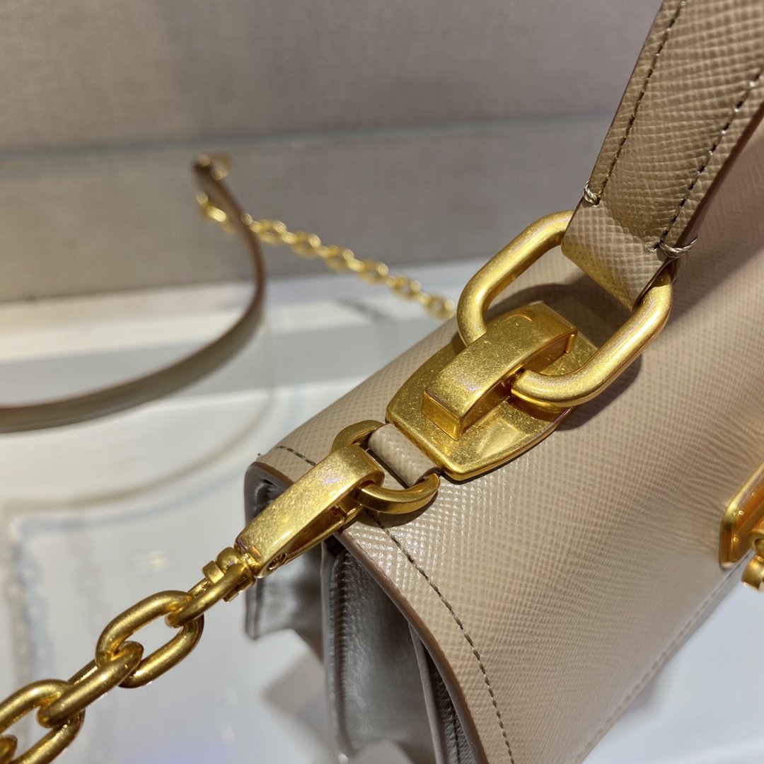Pra*a 1bd021 chain bag-20*17*8.5cm