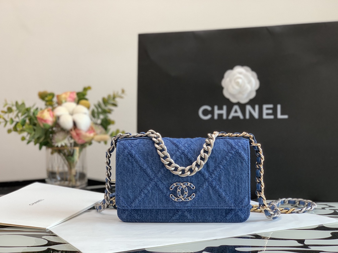 Ch@nel 19 Flap Bag-20*18*9CM