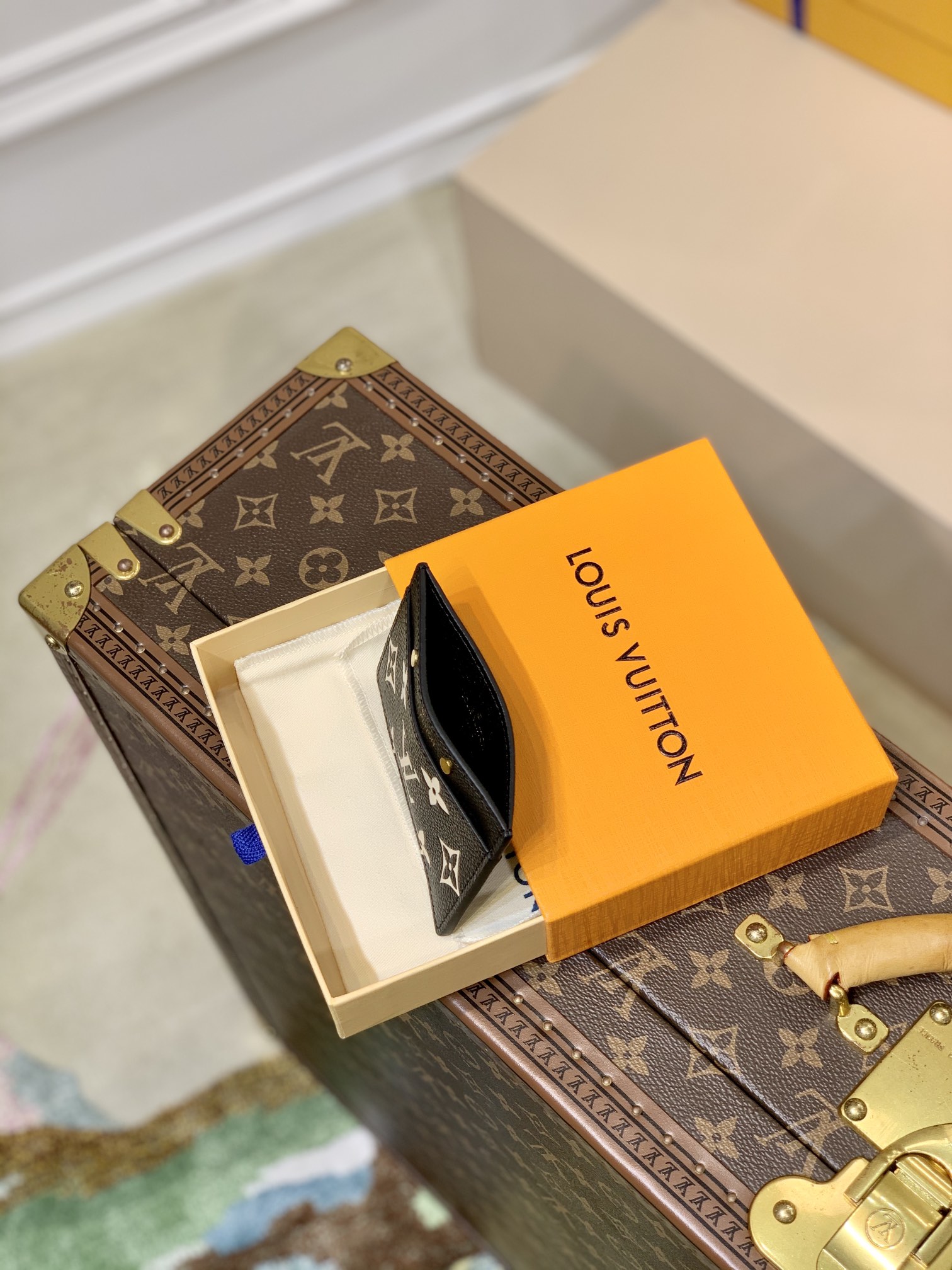 l0*is V*t0n card holder m81022-11.0 x 7.5 x 0.4cm