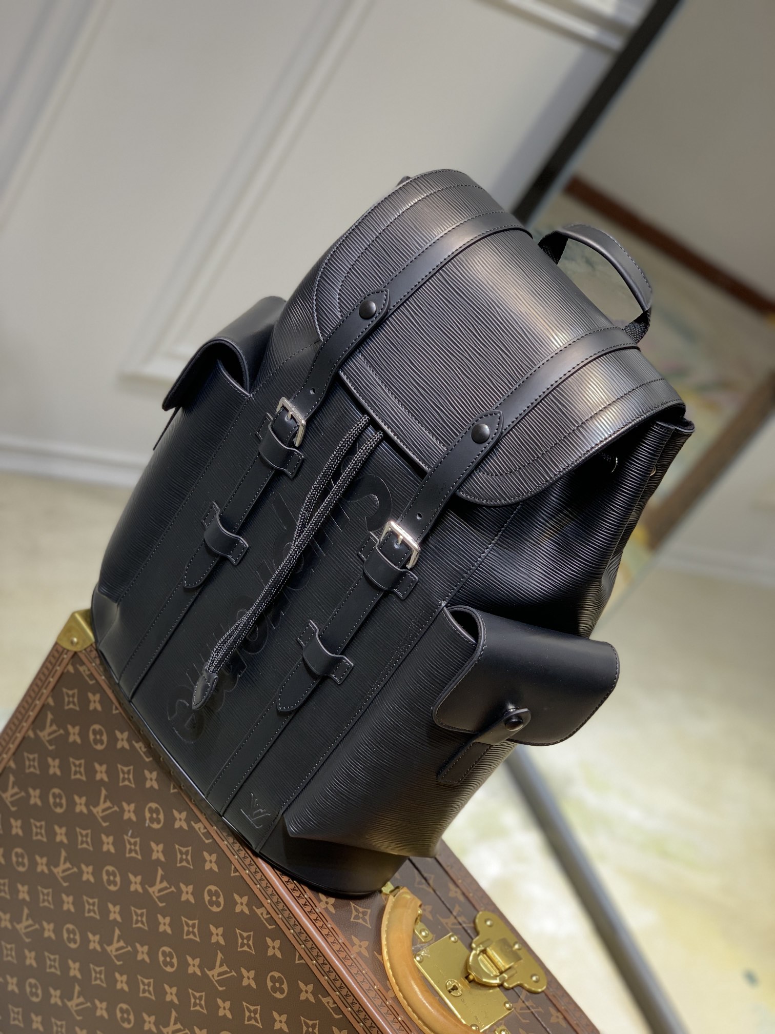 l0*is v*t0n S*p*ebackpack-m41379-34*13*47cm