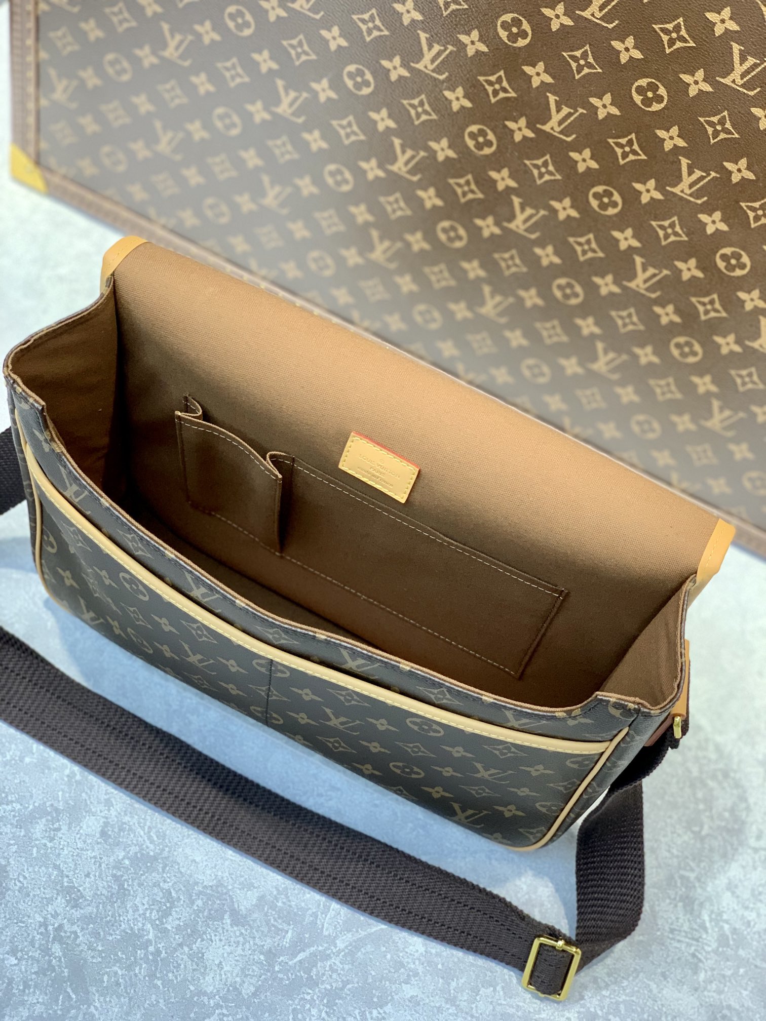l0*is V*t0n m40105 vintage bag-34×9.5×26cm