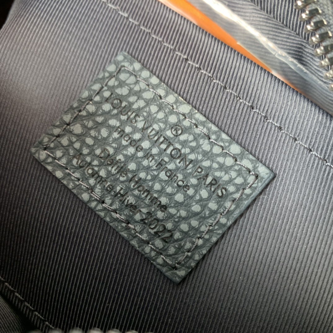 l0*is V*t0n mini soft trunk-m81606 -18*13*8m