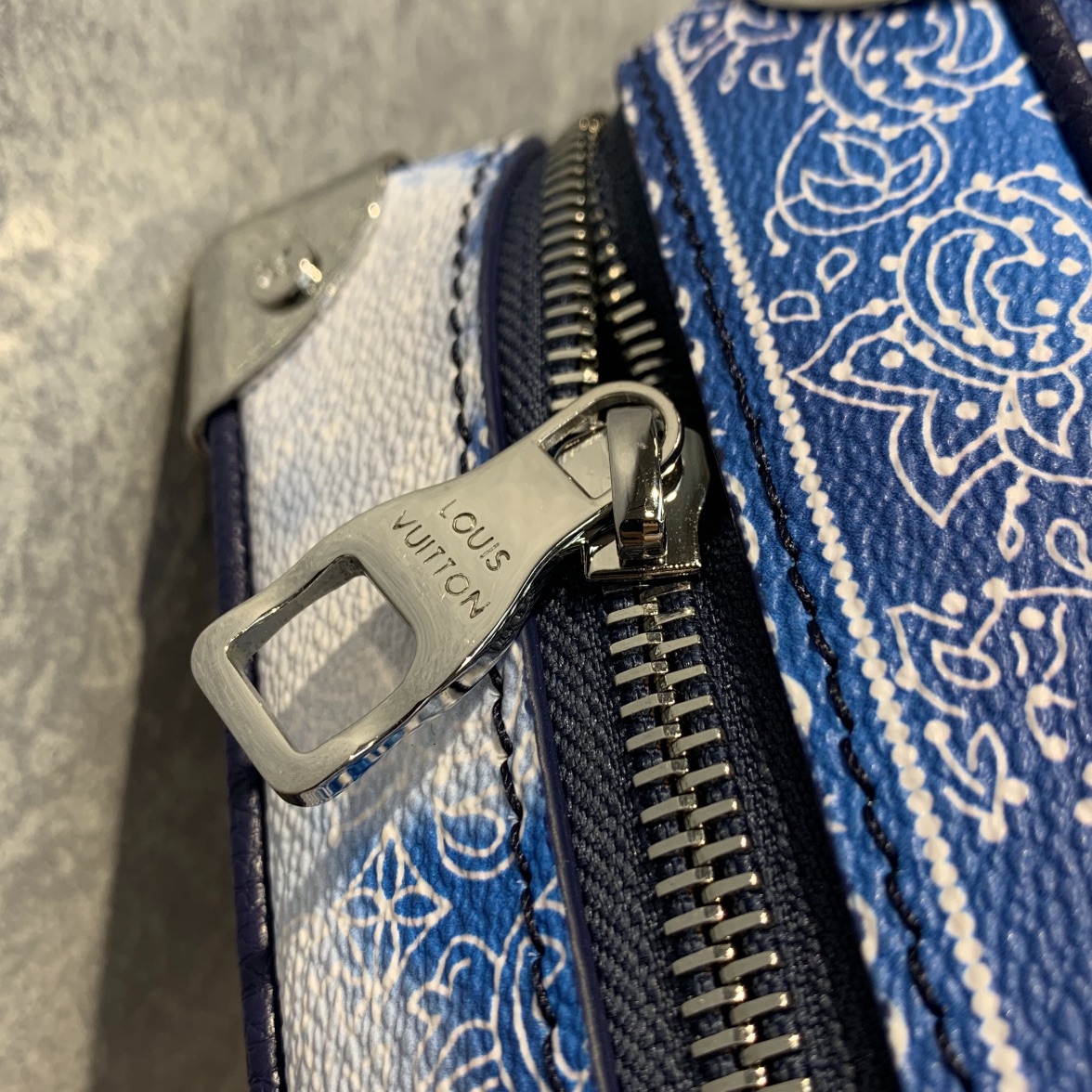 l0*is V*t0n mini soft trunk-m59726 -18*13*8m