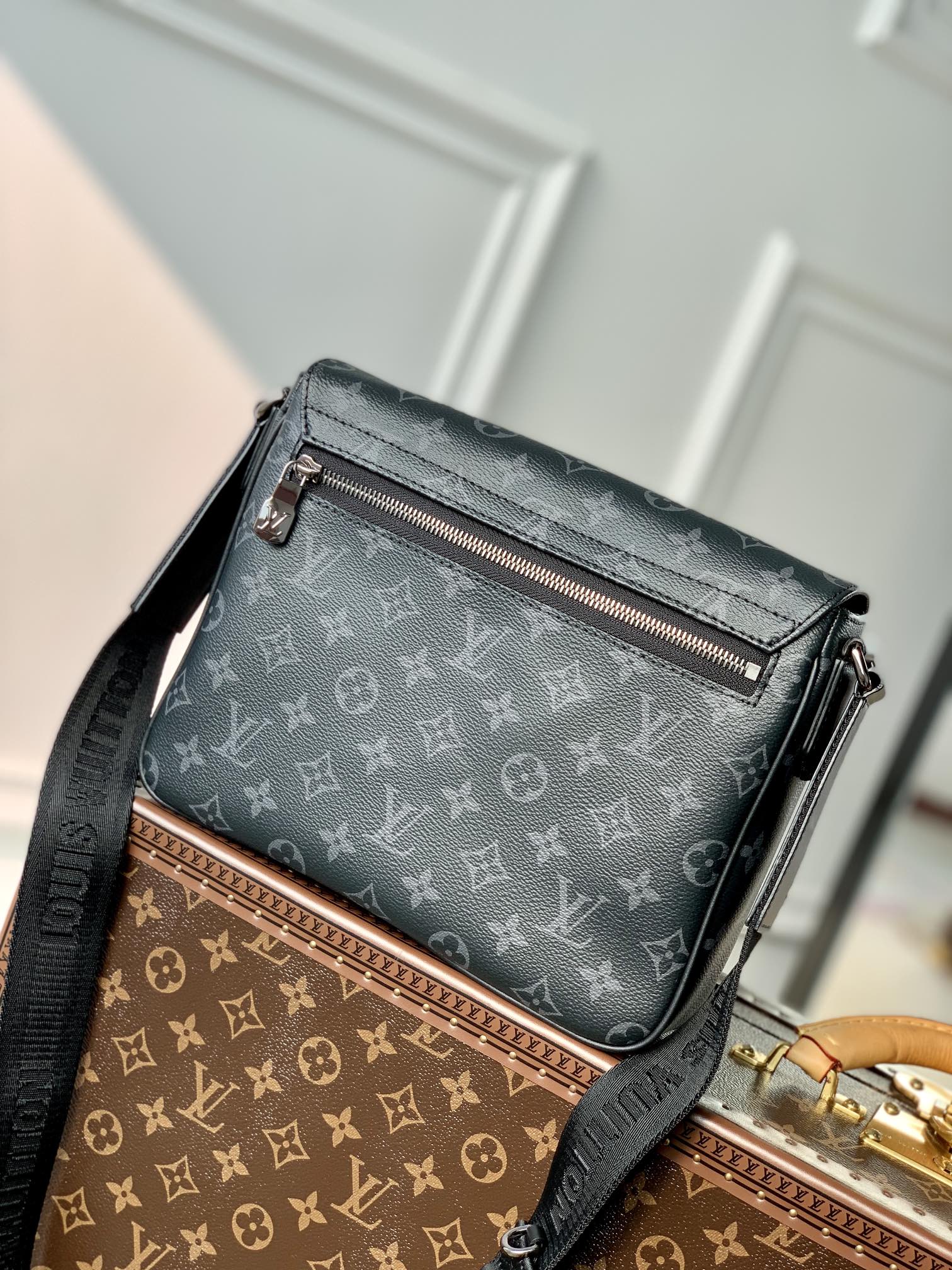 l0*is V*t0n district messenger bag-m46255-26*20*7cm