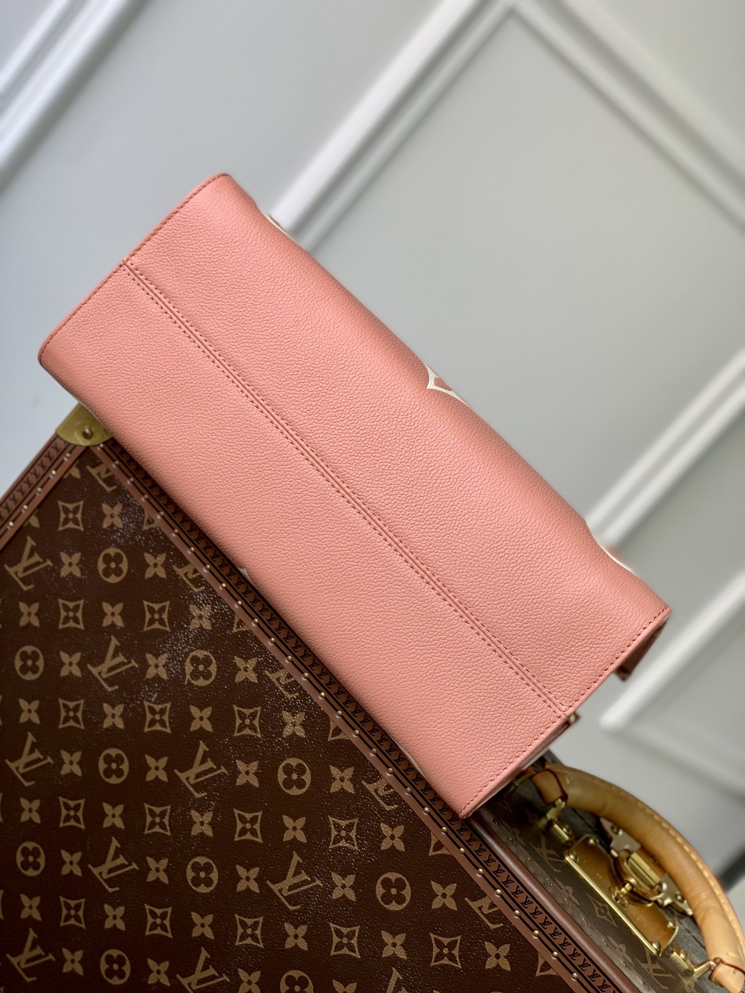 l0*is V*t0n onthego handbag-35*27*14cm