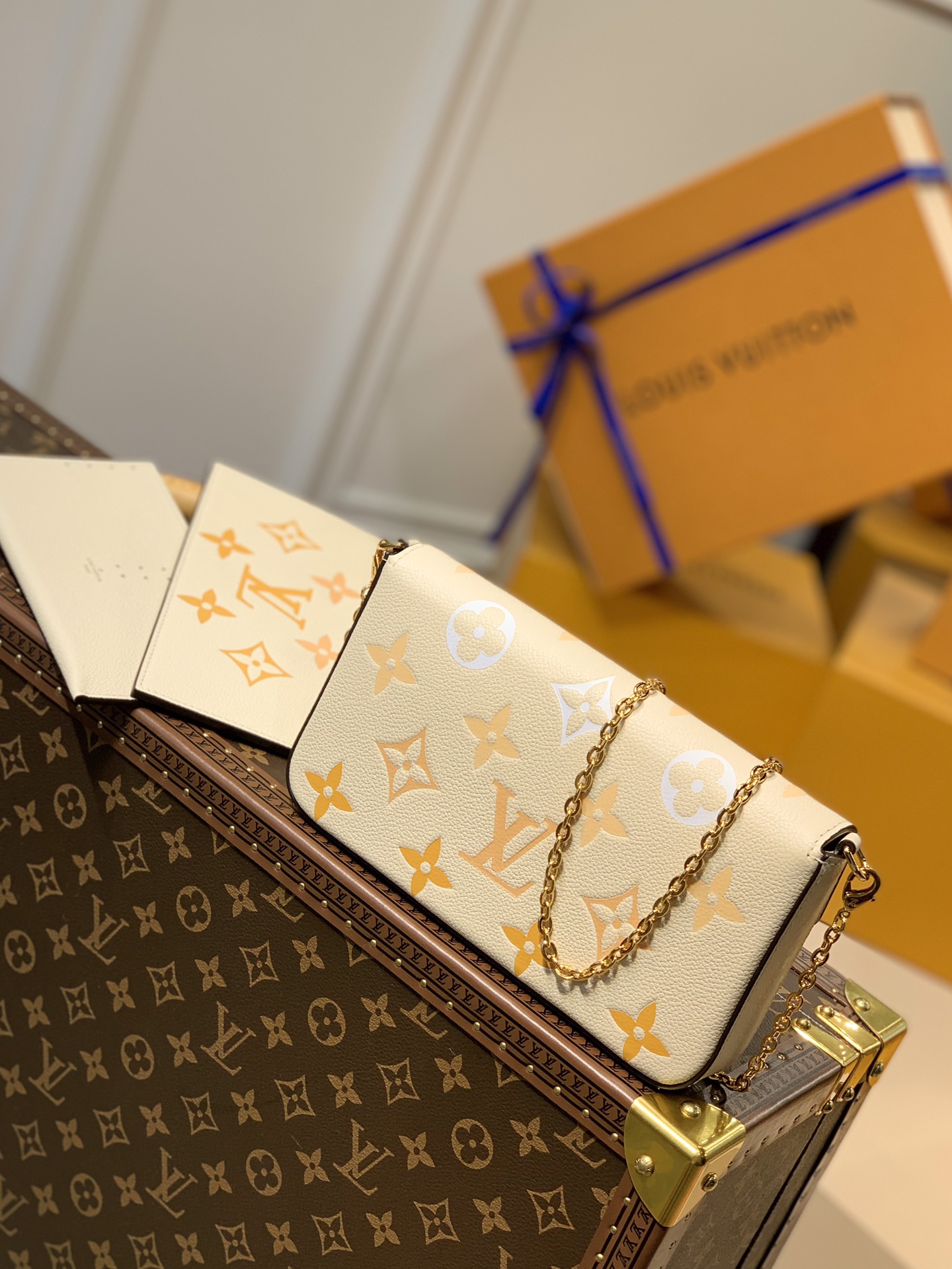 l0*is V*t0n pochette félicie wallet -21*12*3cm
