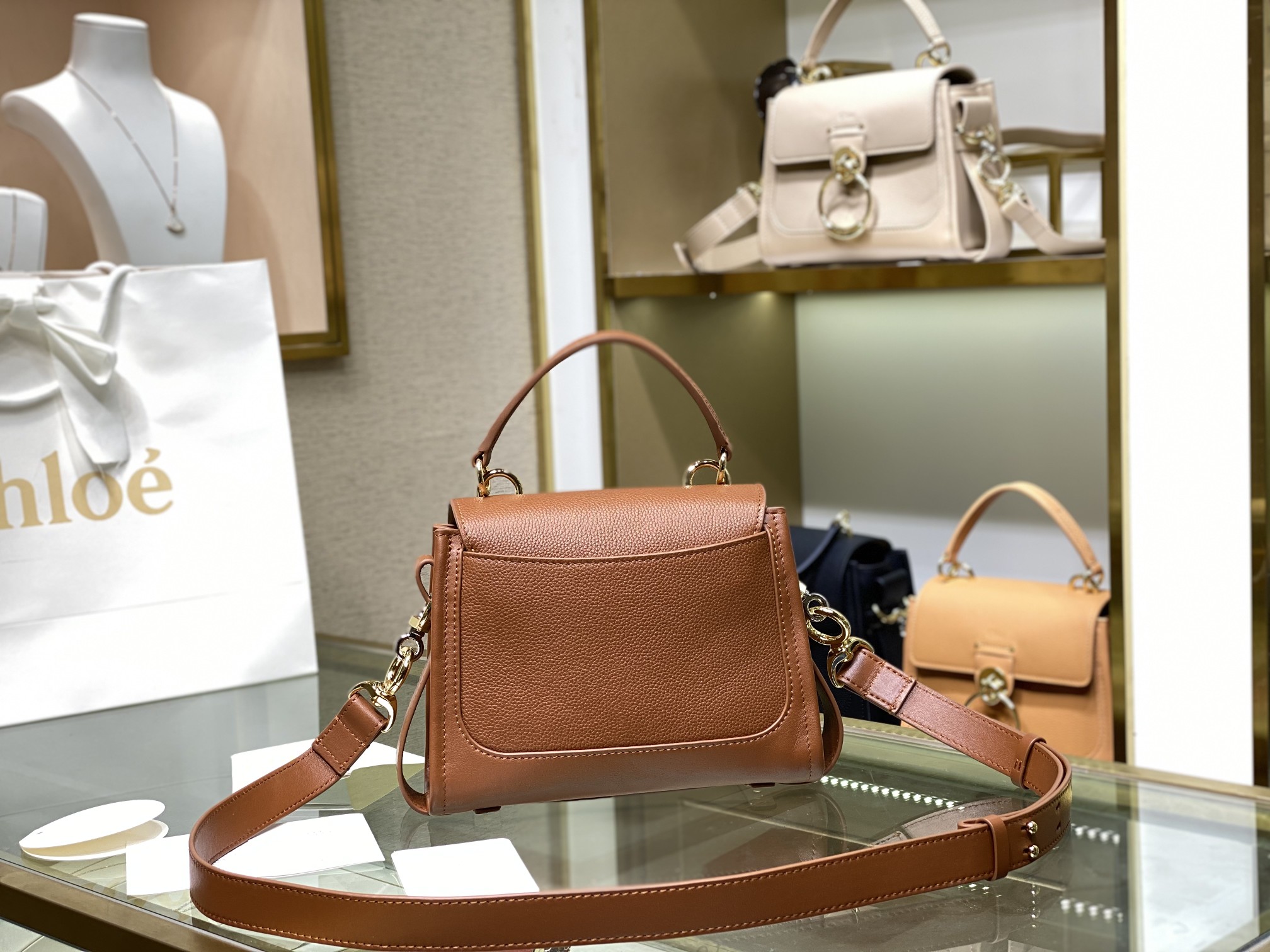 Ch10e tess bag-21*8*17cm
