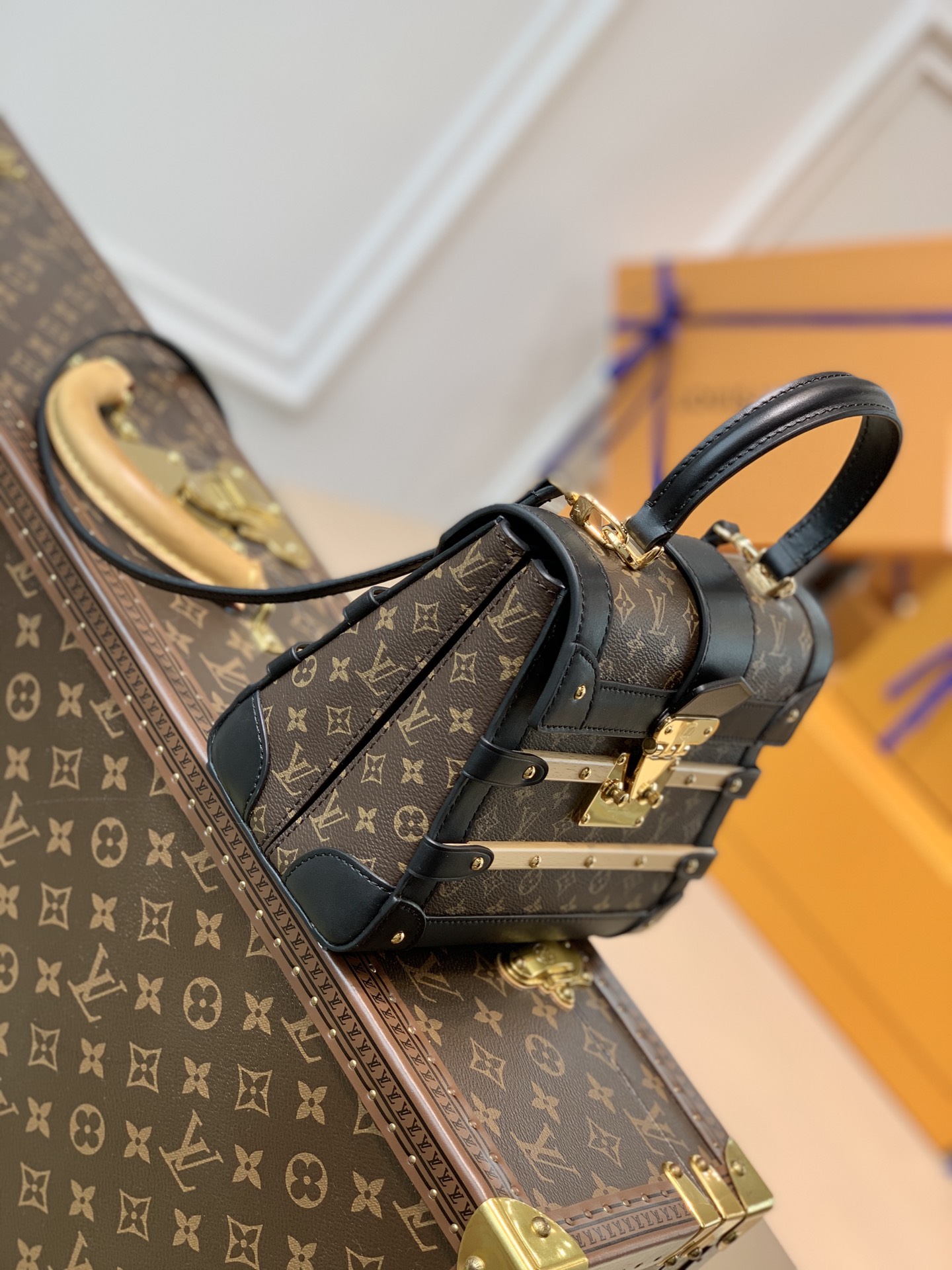 l0*is V*t0n trianon handbags-21*18*11cm