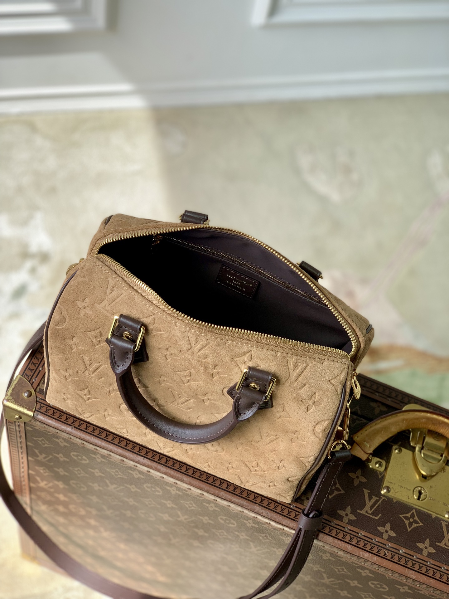 L0vis Vvtt0n Speedy Bandoulière 25-25x 19 x 15CM