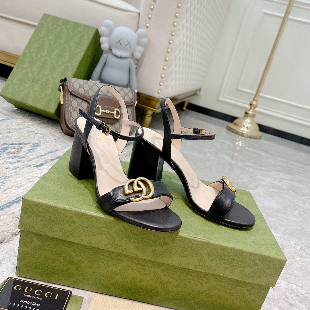 G*u*i heels-7.5cm