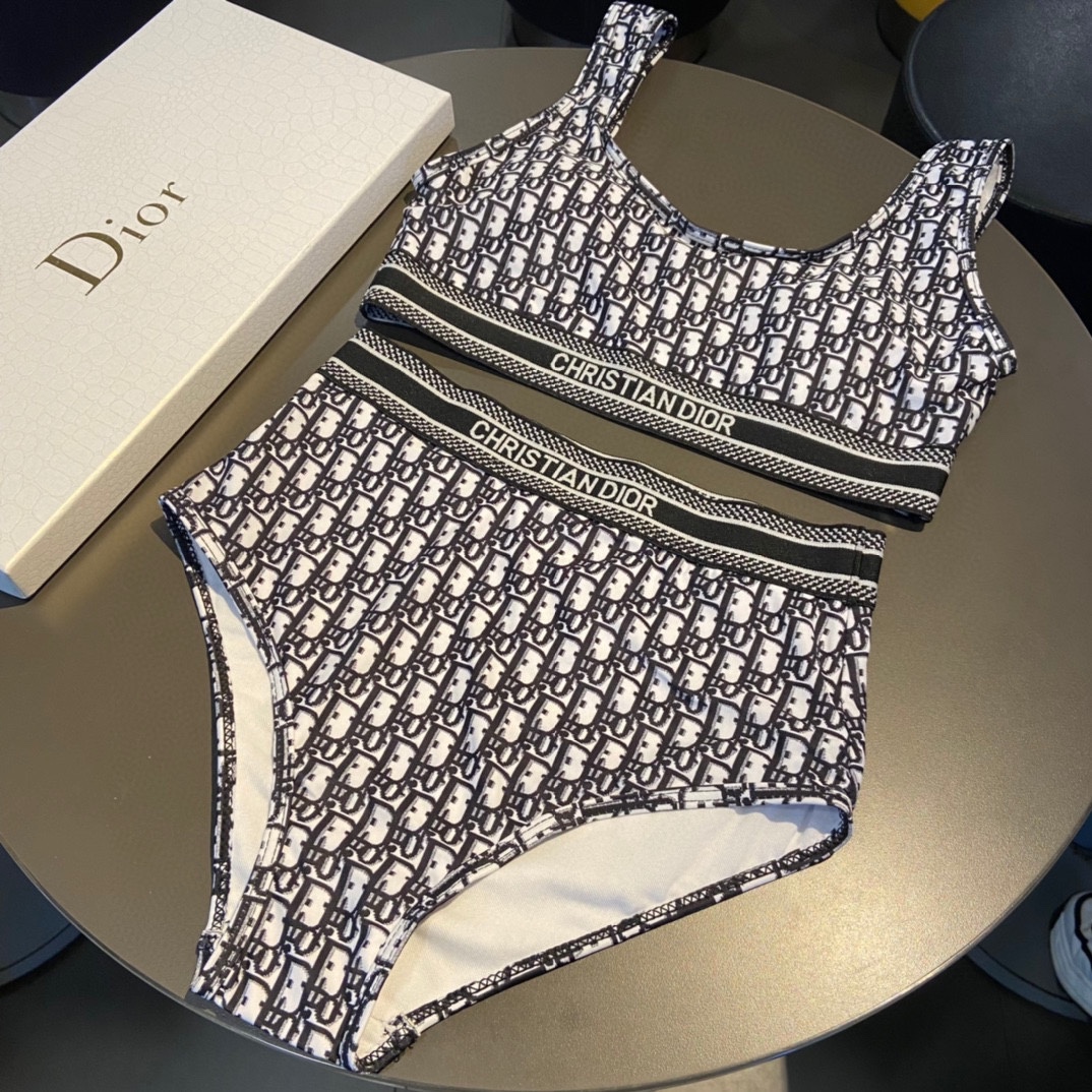 D*or swimsuit
