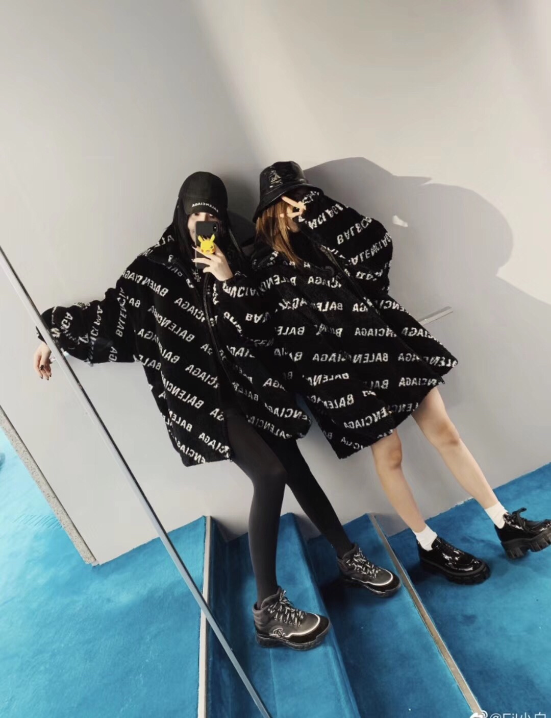 Ba*len*cia*ga fleece