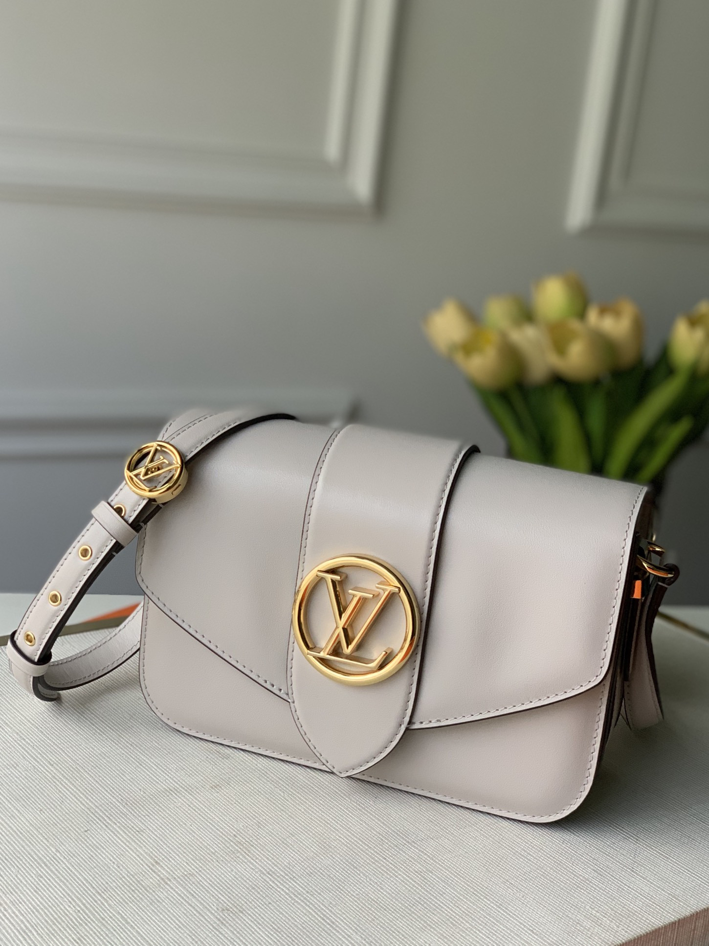 l0*is V*t0n pont 9 handbags-23*15*8cm
