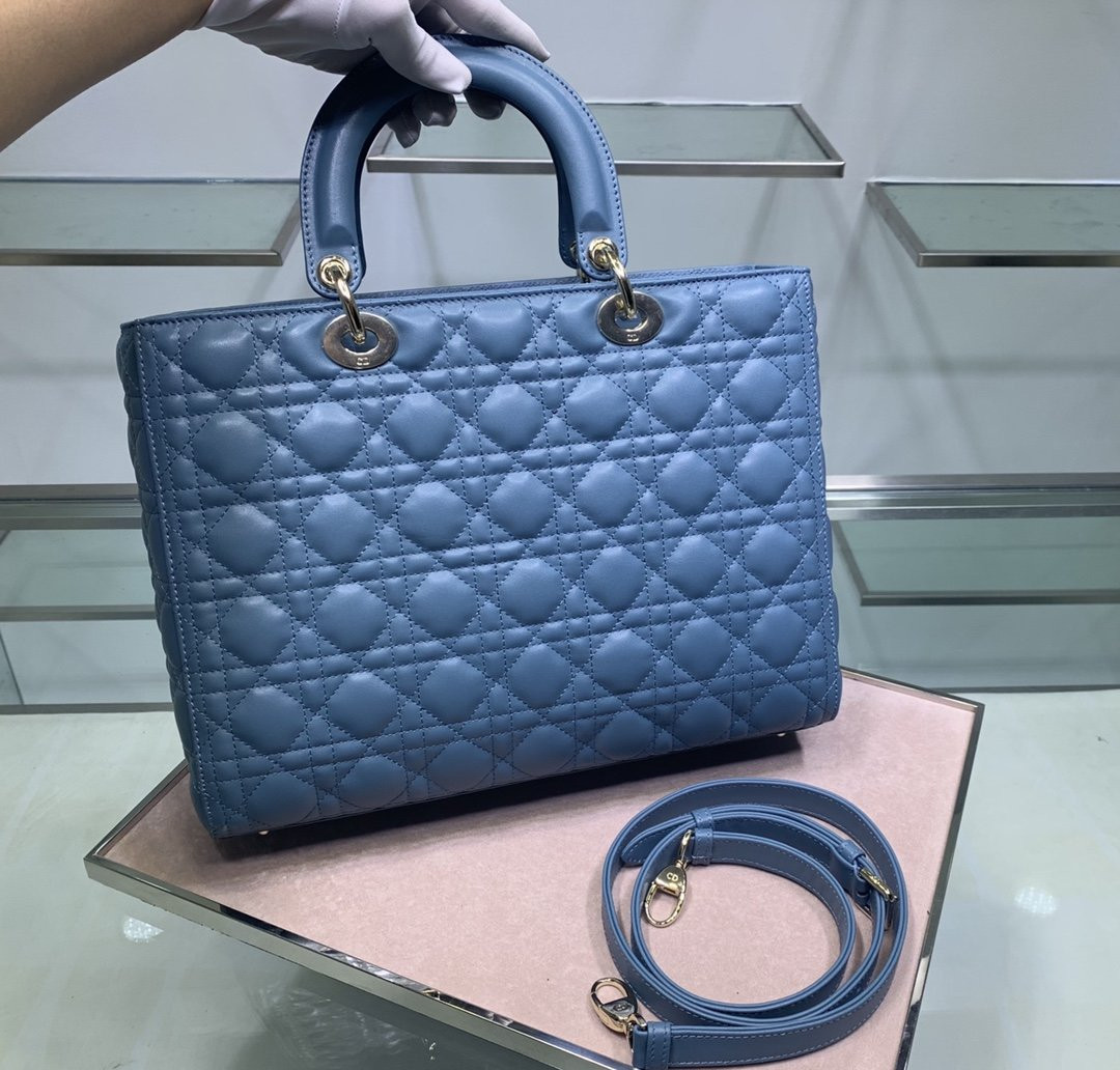 lady D*or-32*25*11cm