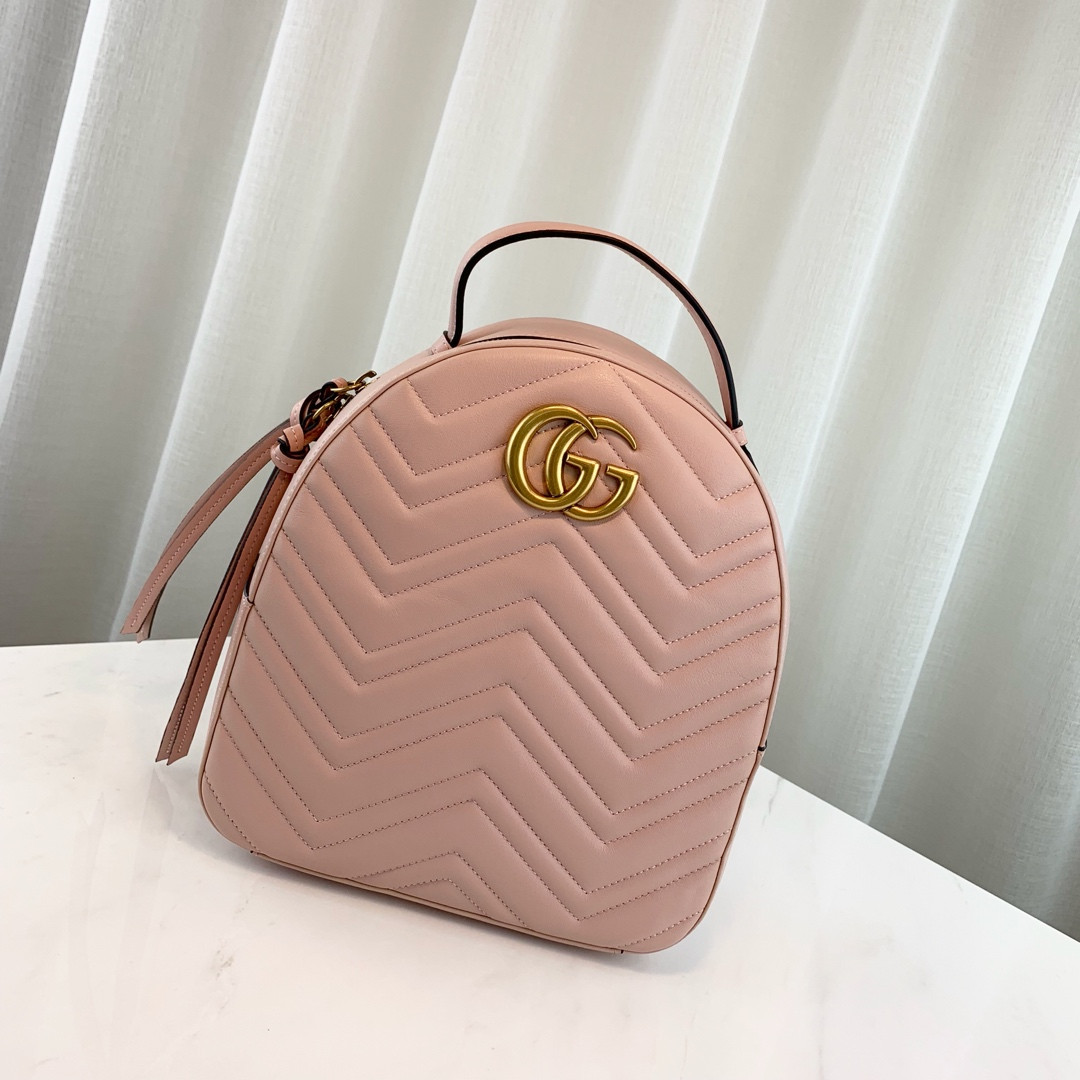 G*u*i backpack-22.5x26x11cm