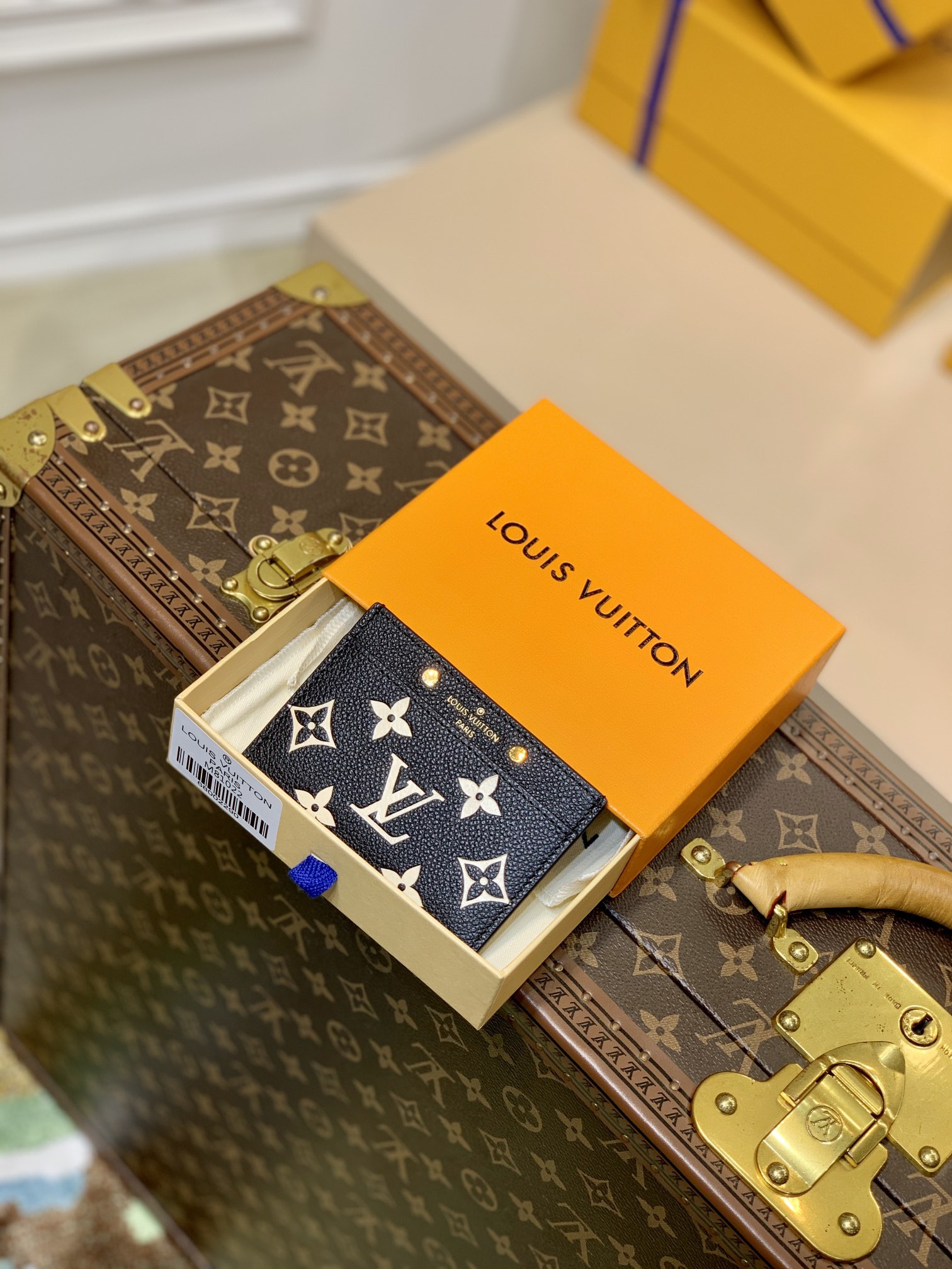 l0*is V*t0n card holder m81022-11.0 x 7.5 x 0.4cm