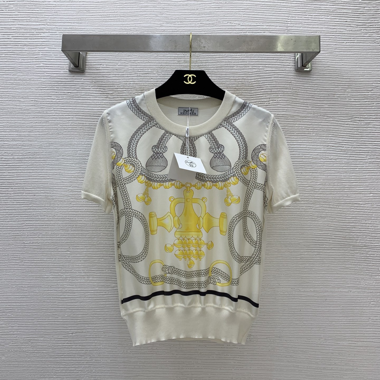 H**me5 t-shirt