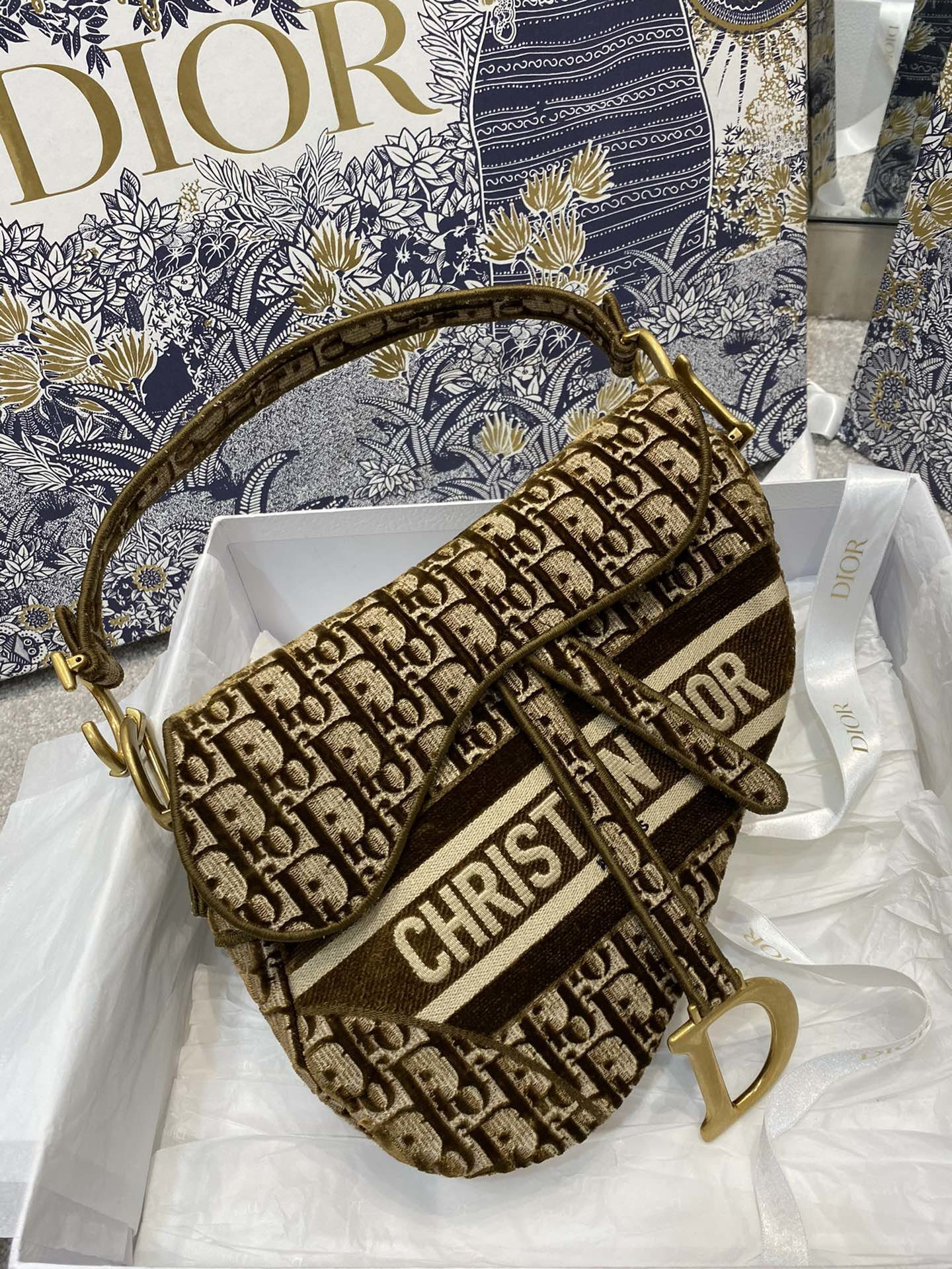 D*or oblique bag-25.5*20*6.5cm
