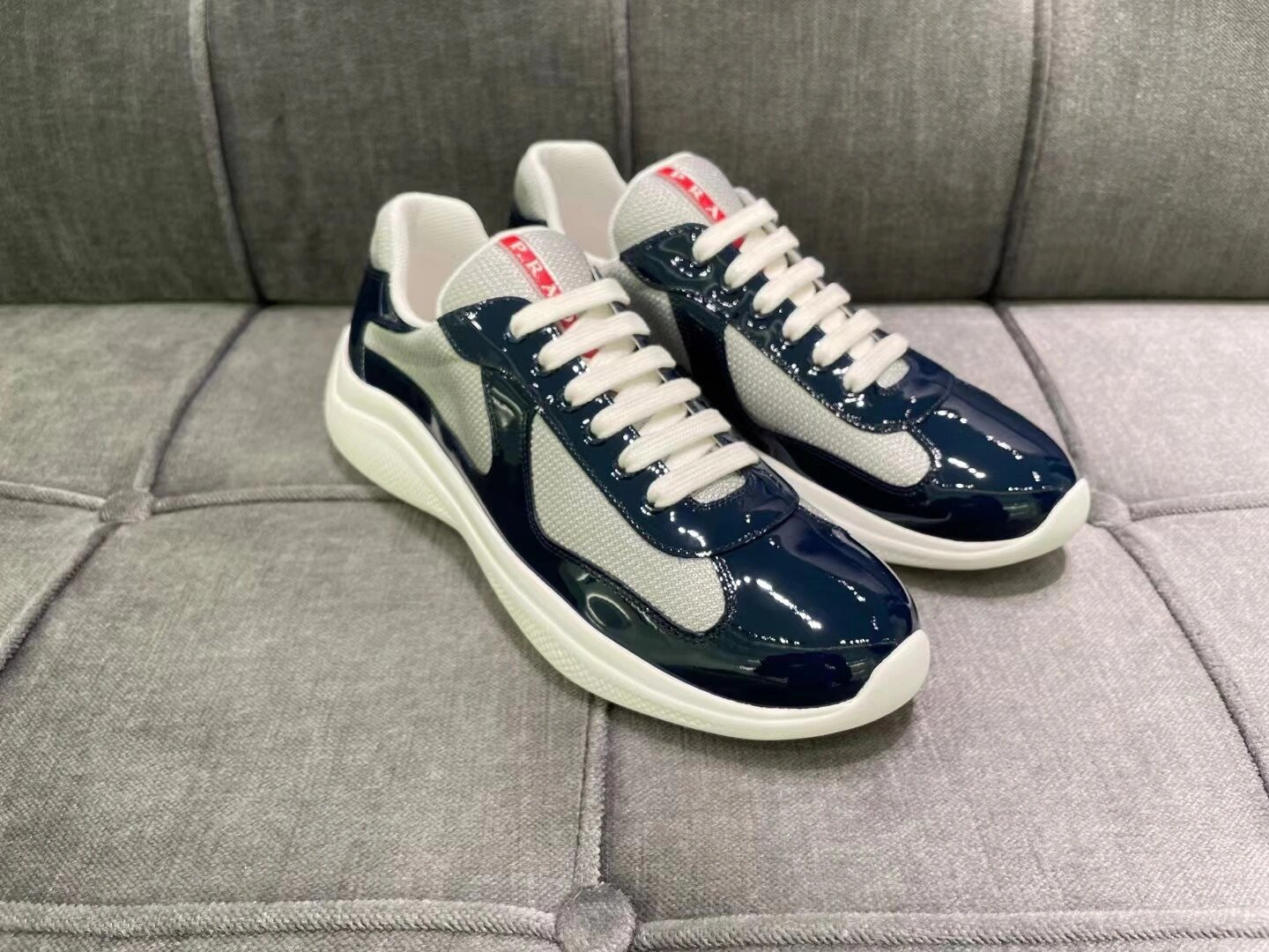 Pra*a sneakers
